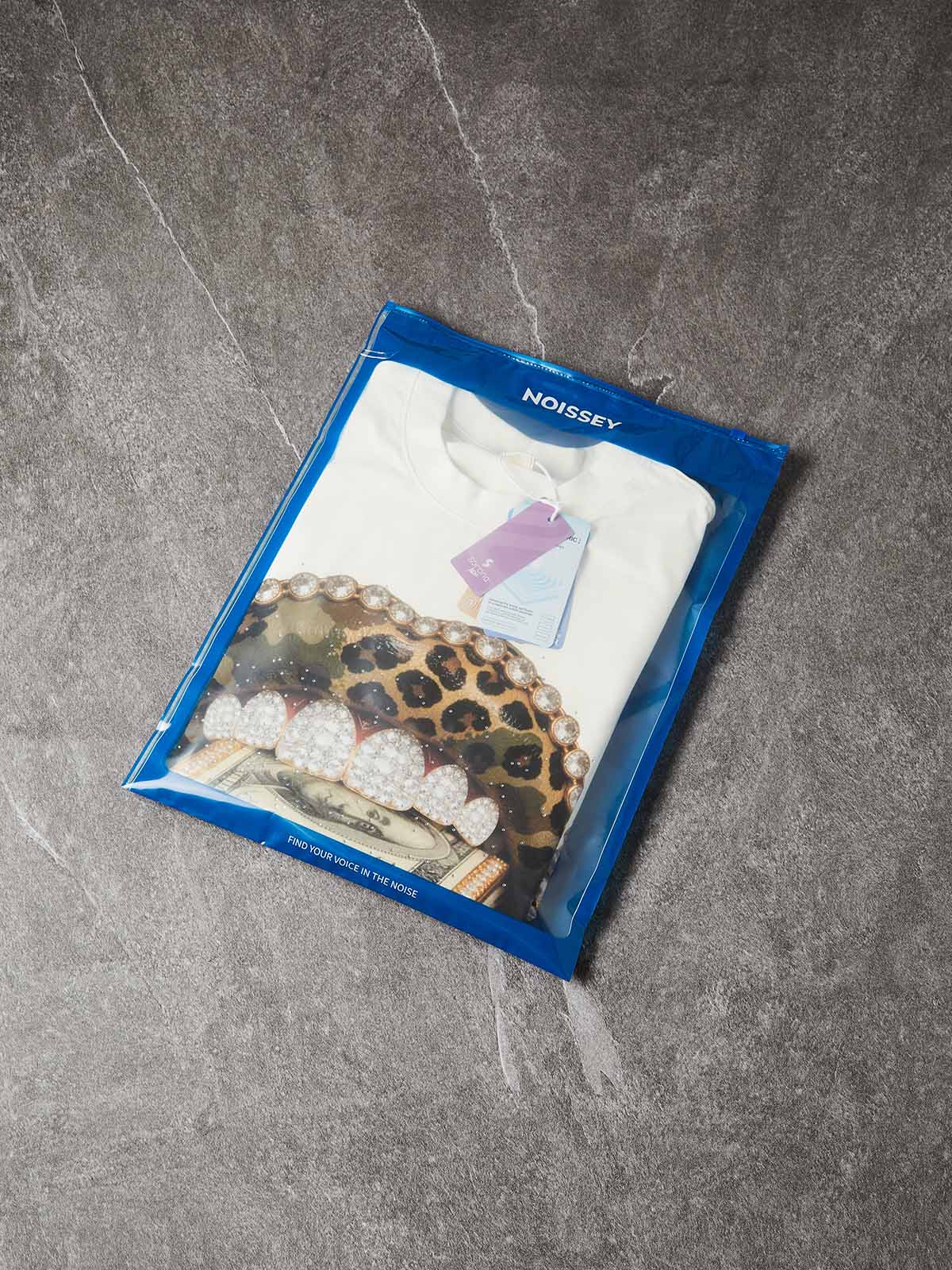 NOISSEY CAMO LEOPARD GRILLS - SHIMMERING DIY ART OVERSIZED TEE