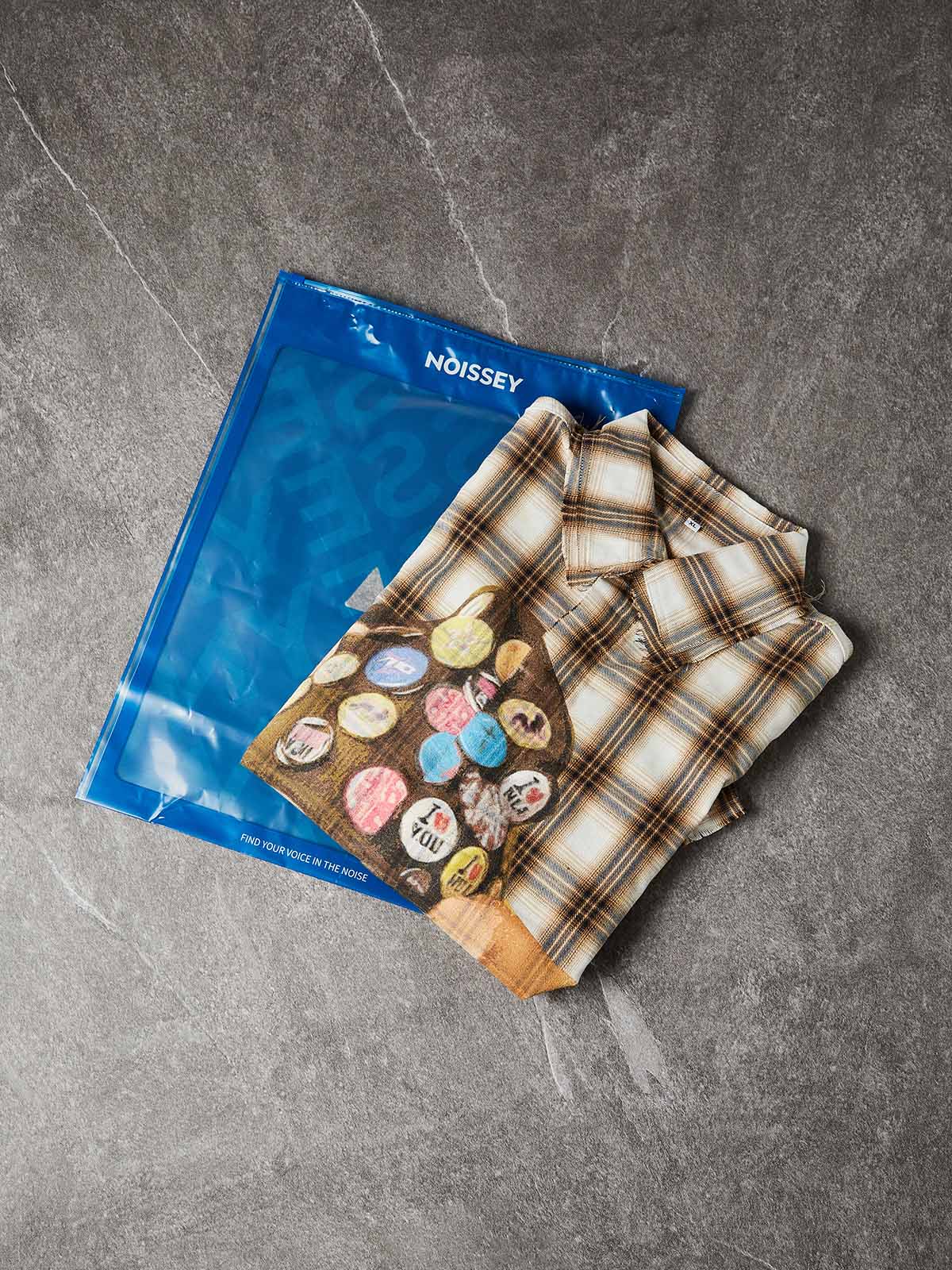 NOISSEY "BADGE GIRL" ART PRINT - PLAID FLANNEL OVERSIZED SHIRT
