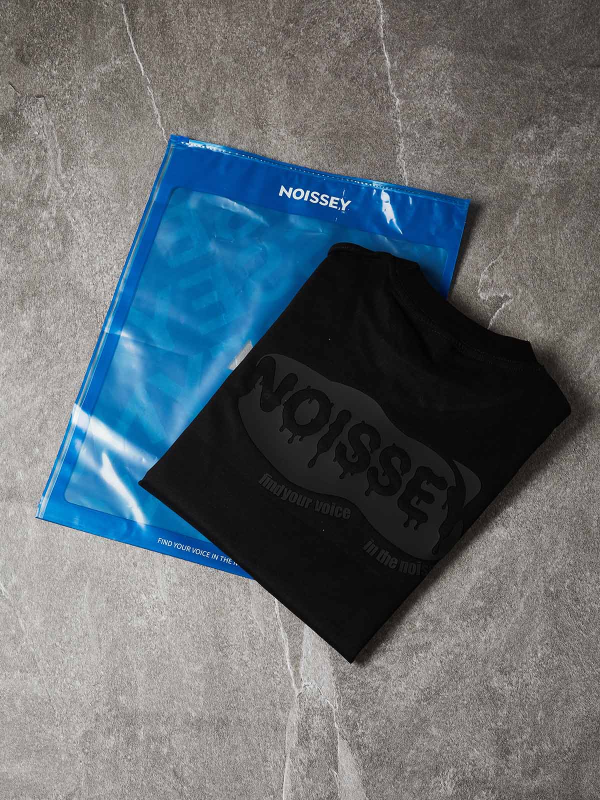NOISSEY "FIND YOUR VOICE" LIQUID CHROME PREMIUM OVERSIZED TEE