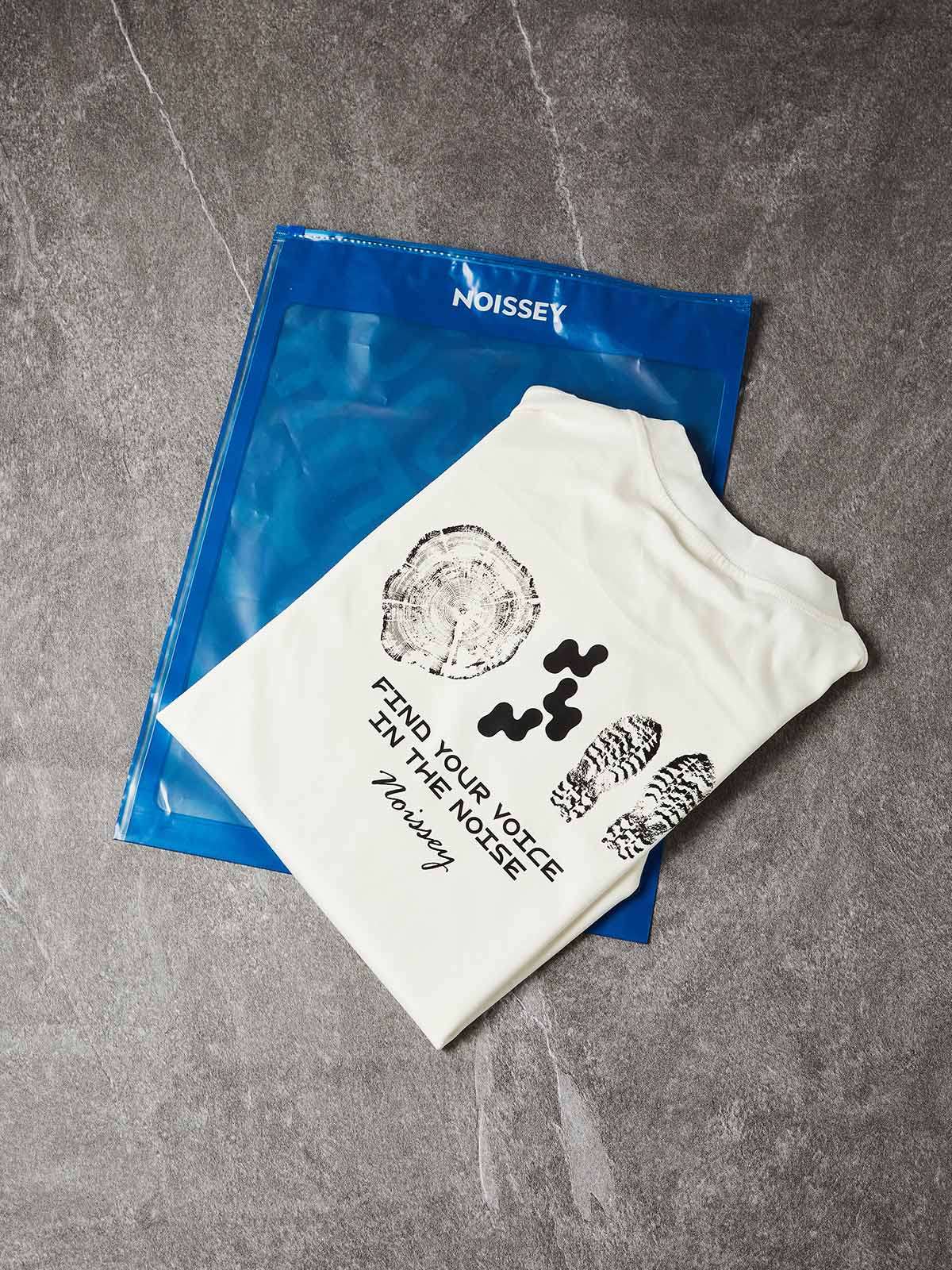 NOISSEY "LIQUID CHROME" ART PRINT - METALLIC OVERSIZED TEE