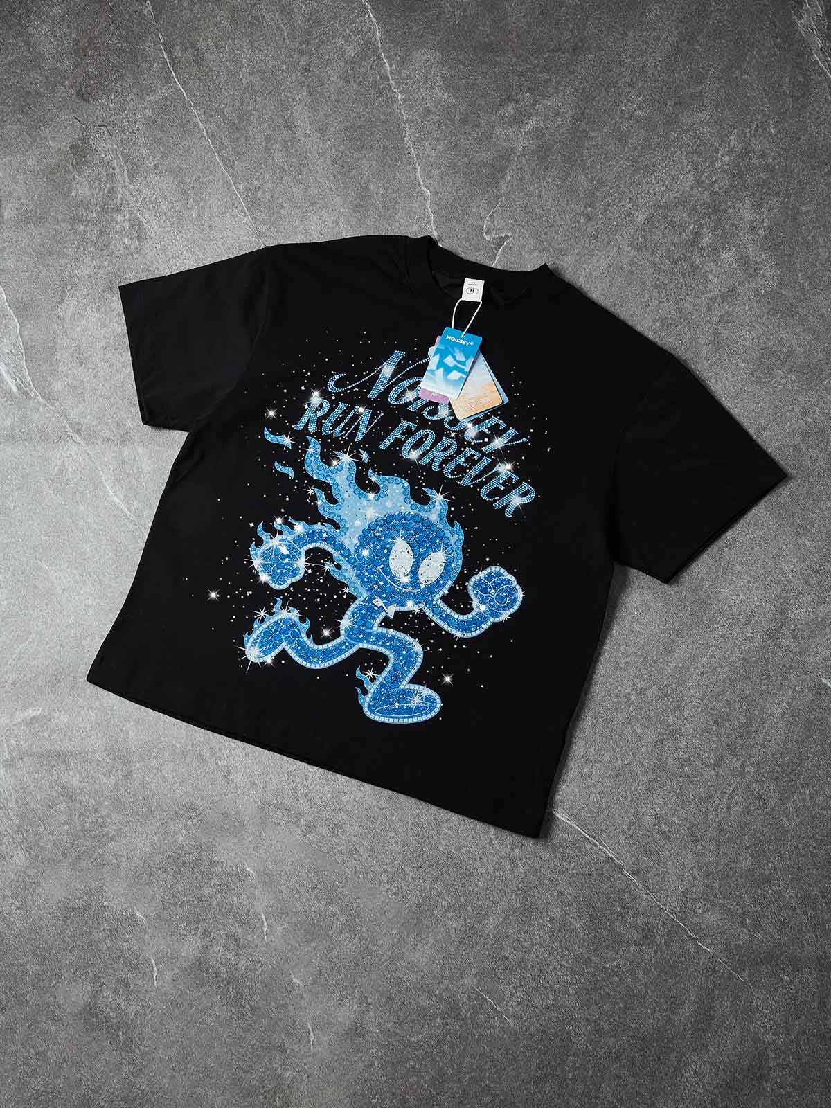 NOISSEY "RUN FOREVER" RHINESTONE ART - SHIMMERING OVERSIZED TEE