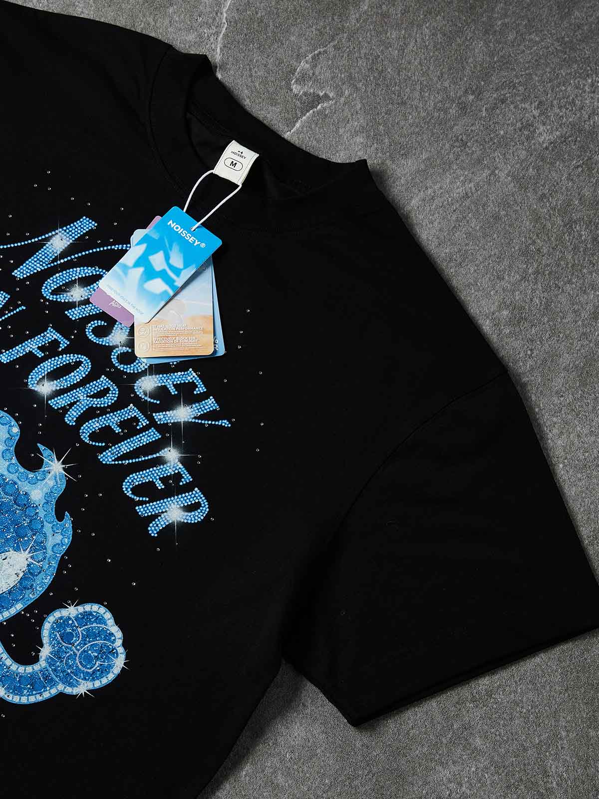 NOISSEY "RUN FOREVER" RHINESTONE ART - SHIMMERING OVERSIZED TEE