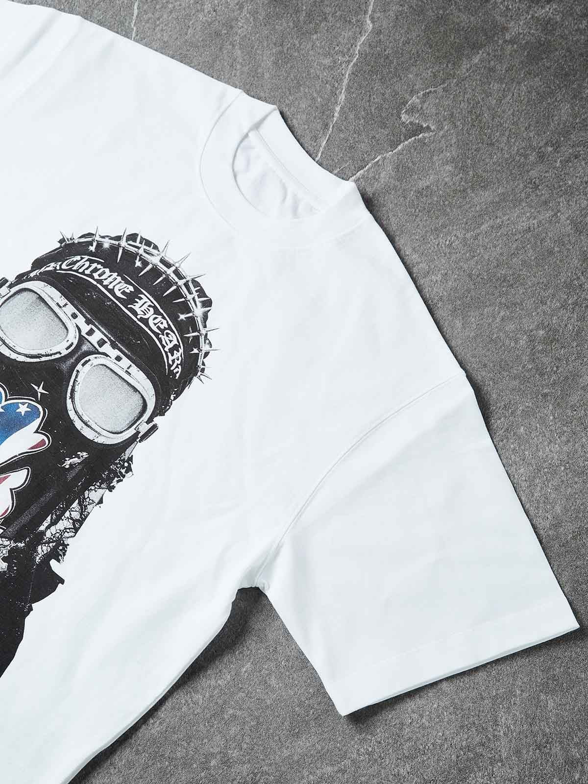 NOISSEY AMERICAN FLAG CROSS GOGGLE ART OVERSIZED TEE