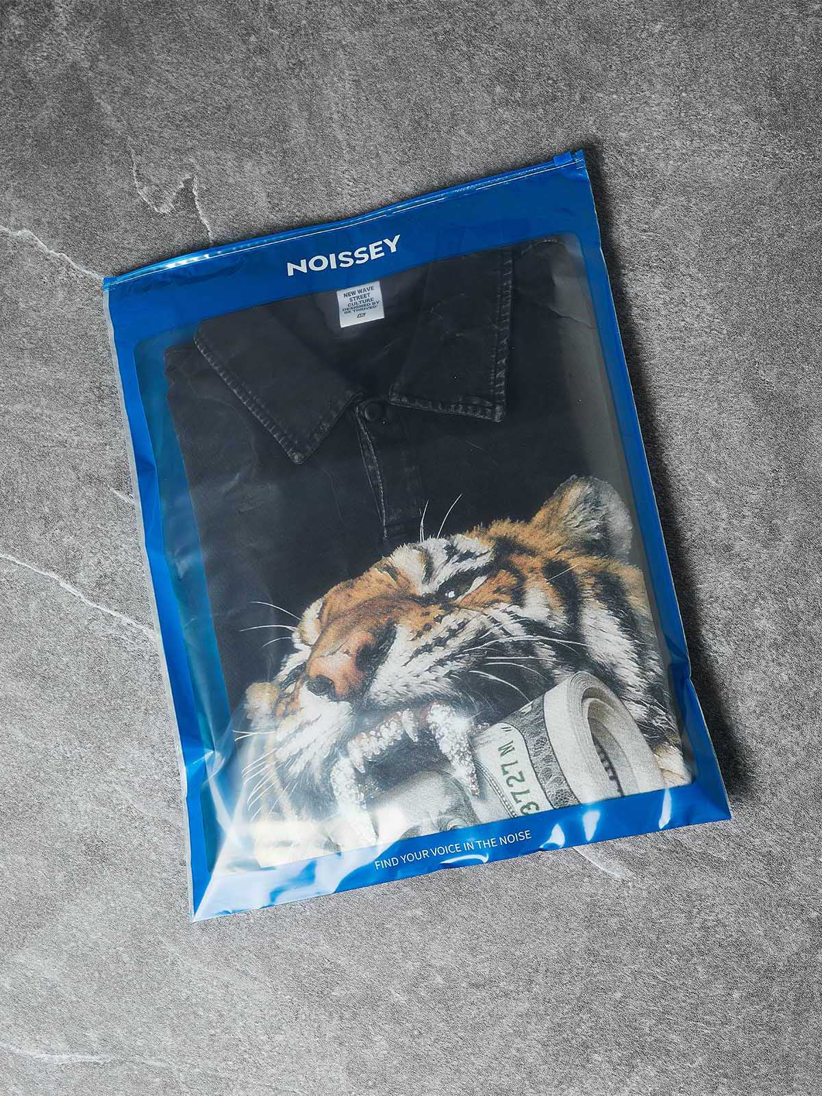 NOISSEY APEX TIGER - ICED OUT CASH BITE ART SHIRT