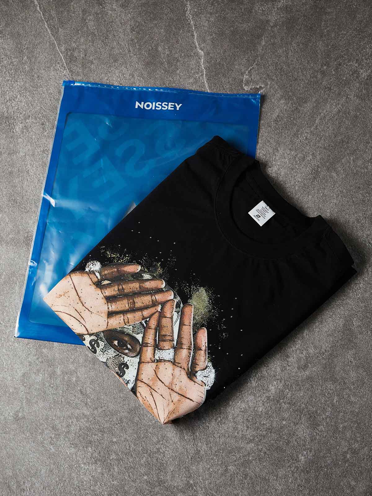 NOISSEY CAMO MASK - ICED OUT GESTURE ART TANK TOP