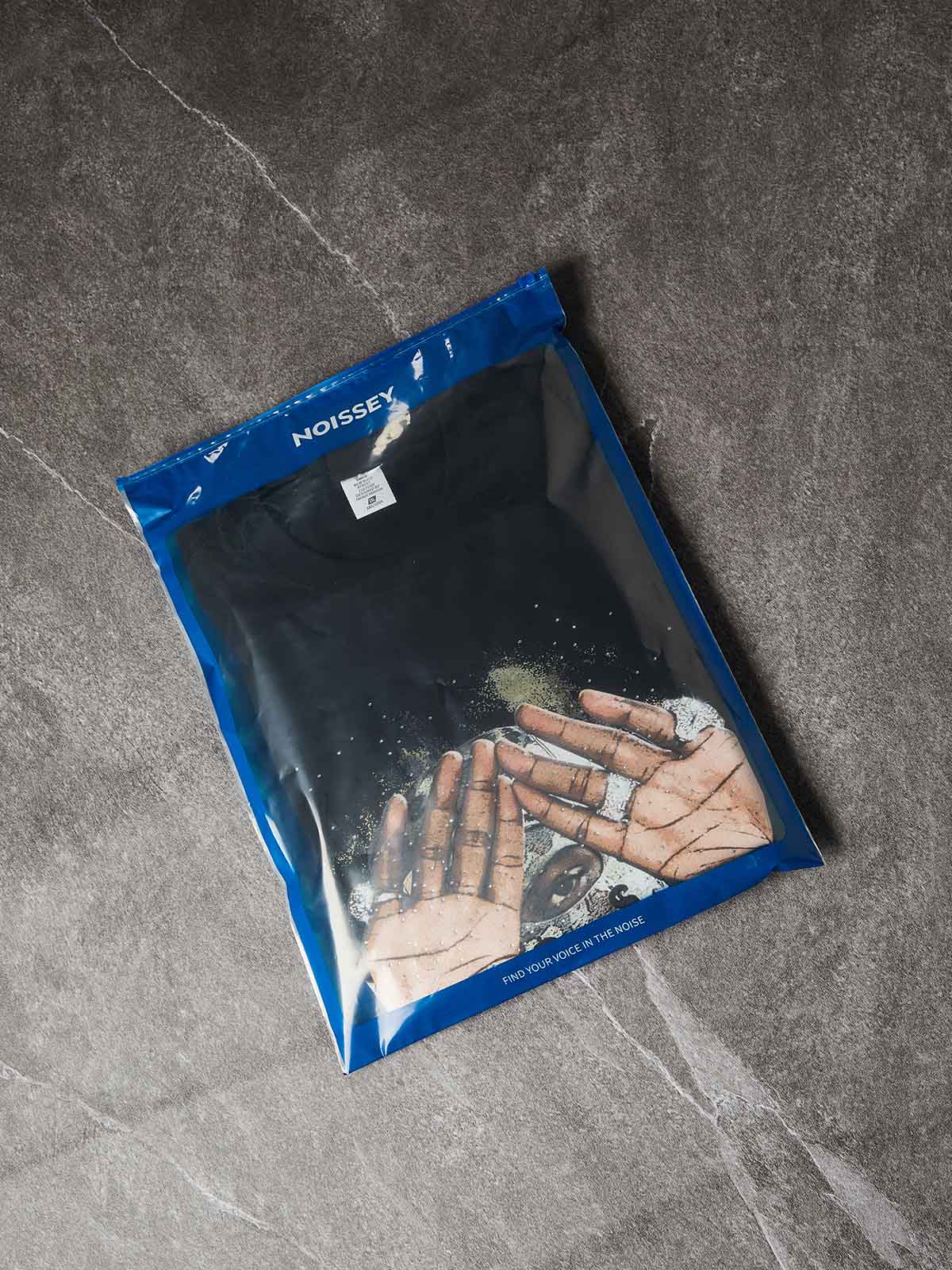 NOISSEY CAMO MASK - ICED OUT GESTURE ART TANK TOP