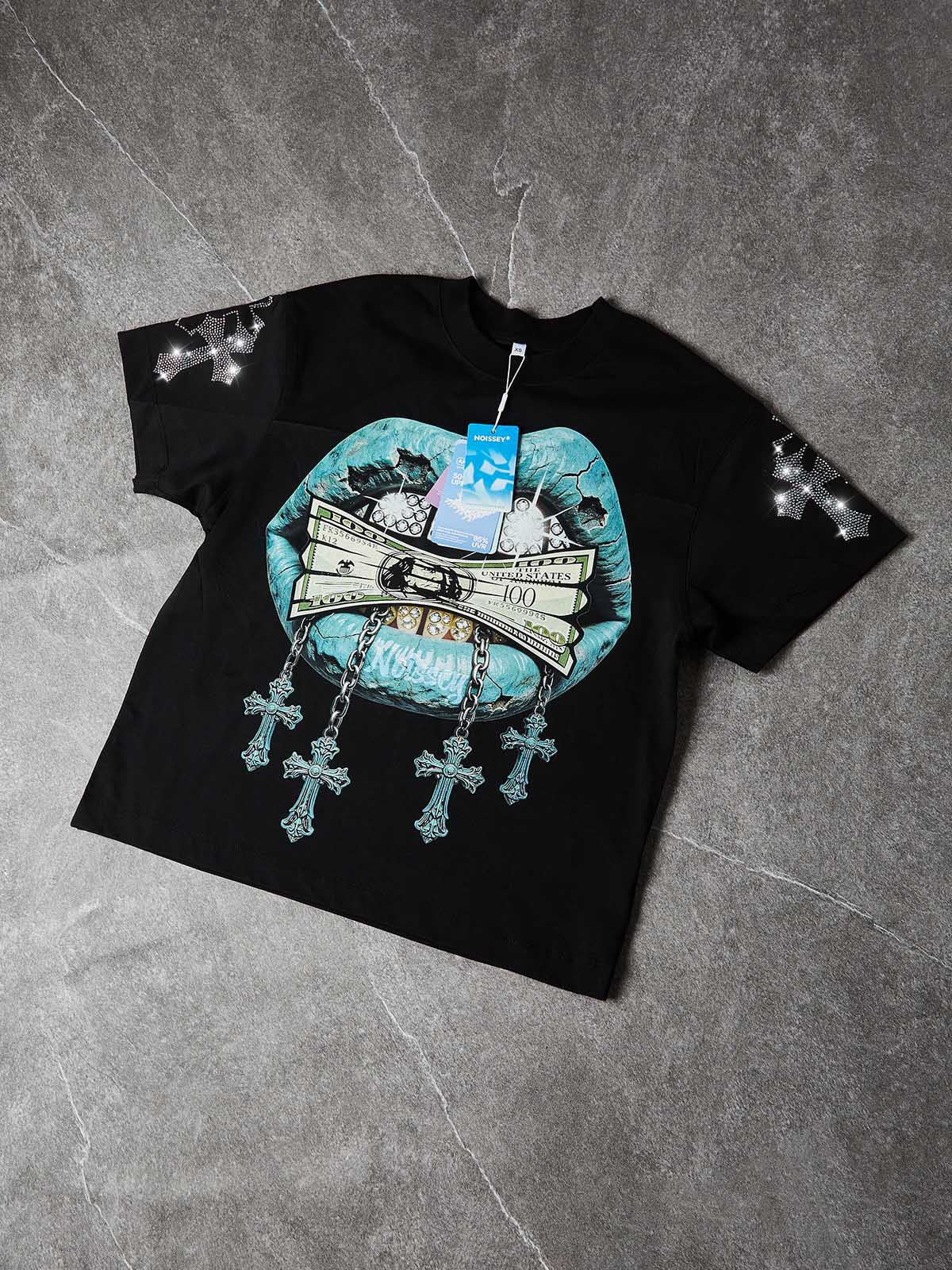 NOISSEY BRONZE GUARDIAN - CHAIN ICED OUT FANGS CROSS T-SHIRT