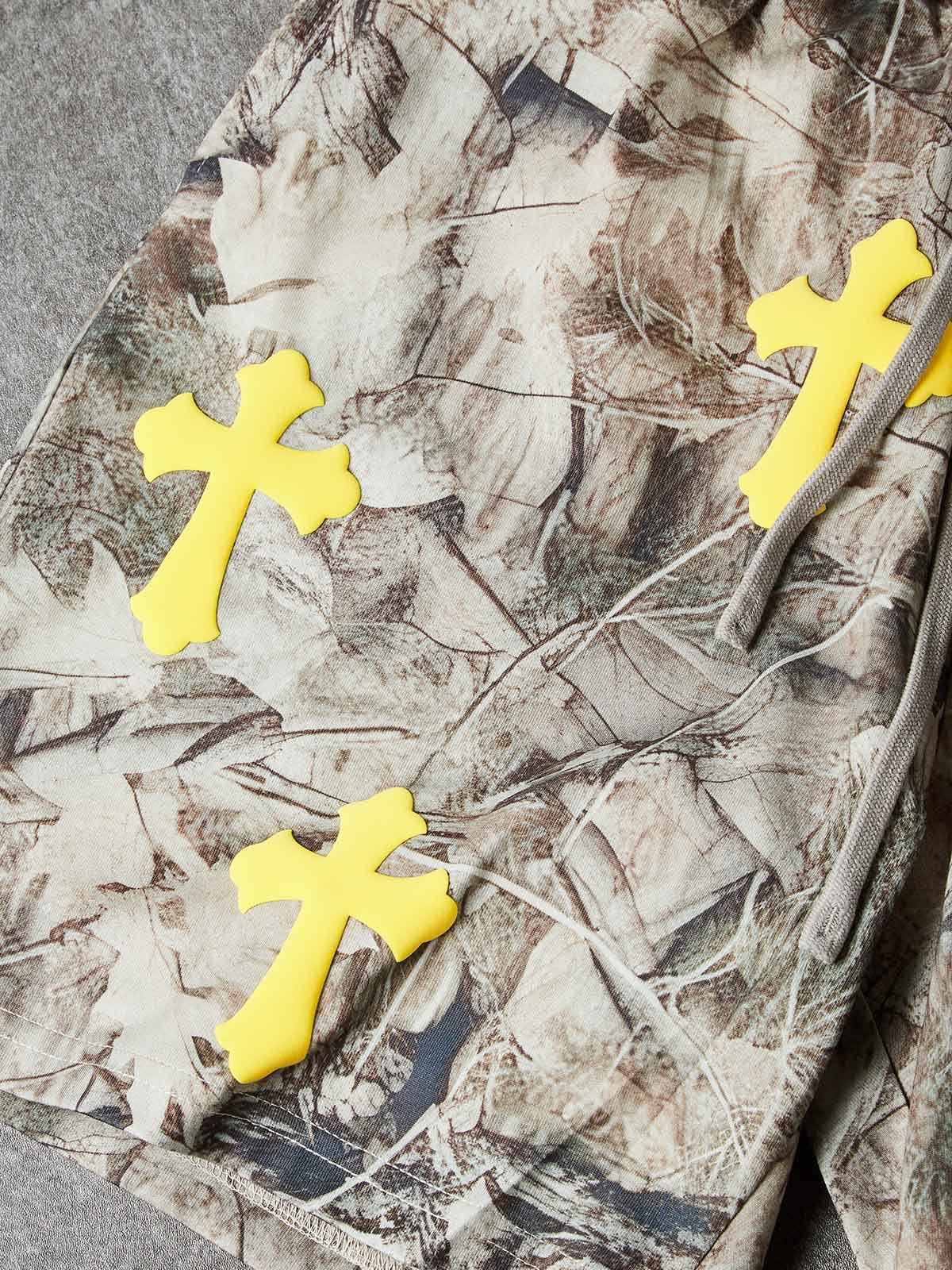 NOISSEY ALL-OVER PRINT REAL TREE BARK CROSS CLUSTER SHORTS