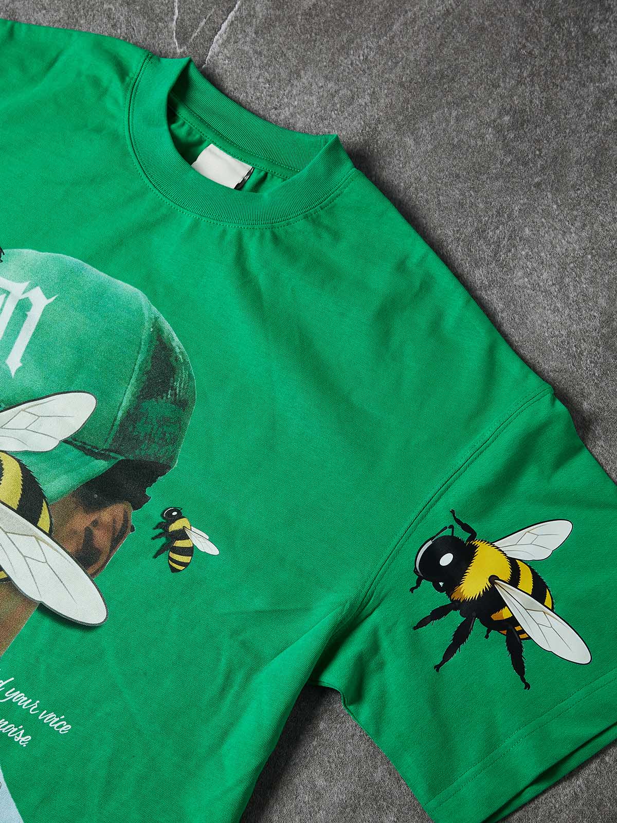 NOISSEY "Surrealist Bee" Green Tee - Boxy Graphic T-Shirt