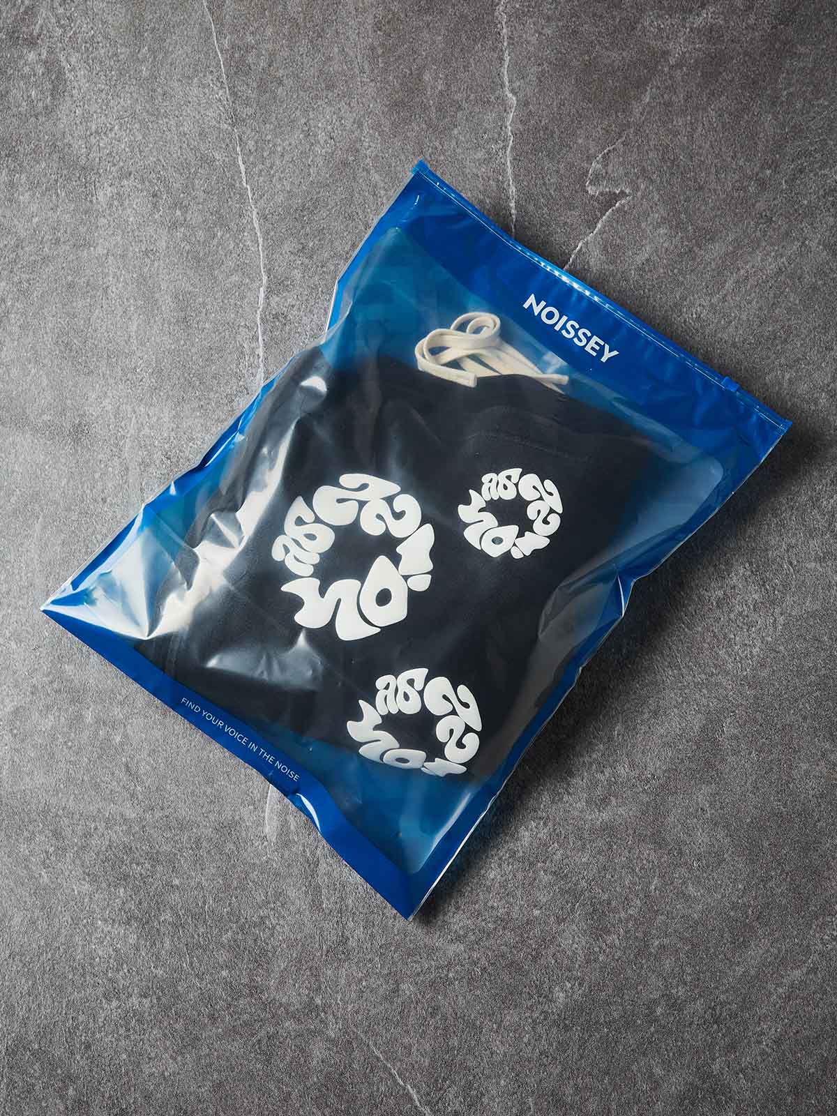 NOISSEY MONO-BLOOM ART PRINT VINTAGE DISTRESSED SWEAT SHORTS