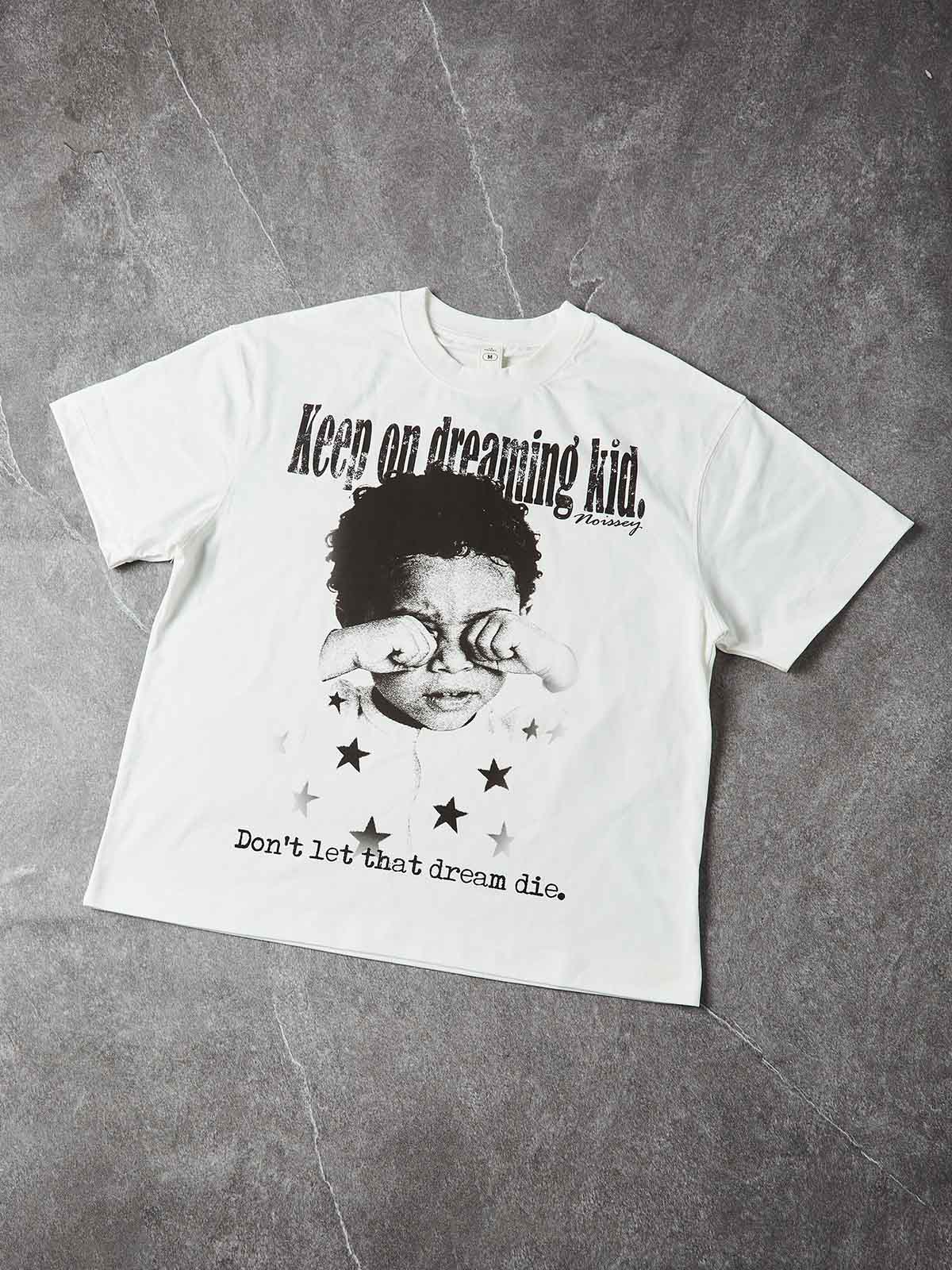 NOISSEY "Dreaming Kid" Vintage Graphic Art Heavyweight T-Shirt