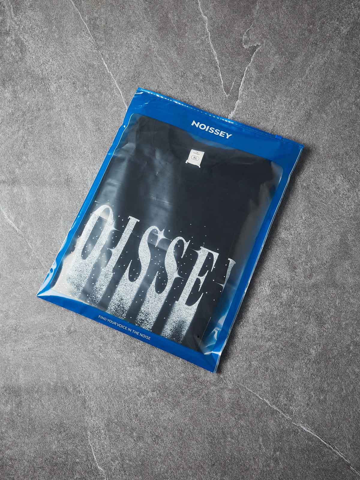 NOISSEY "Starfall" Branded Logo Sand-Fall Graphic Rhinestone Heavyweight T-Shirt