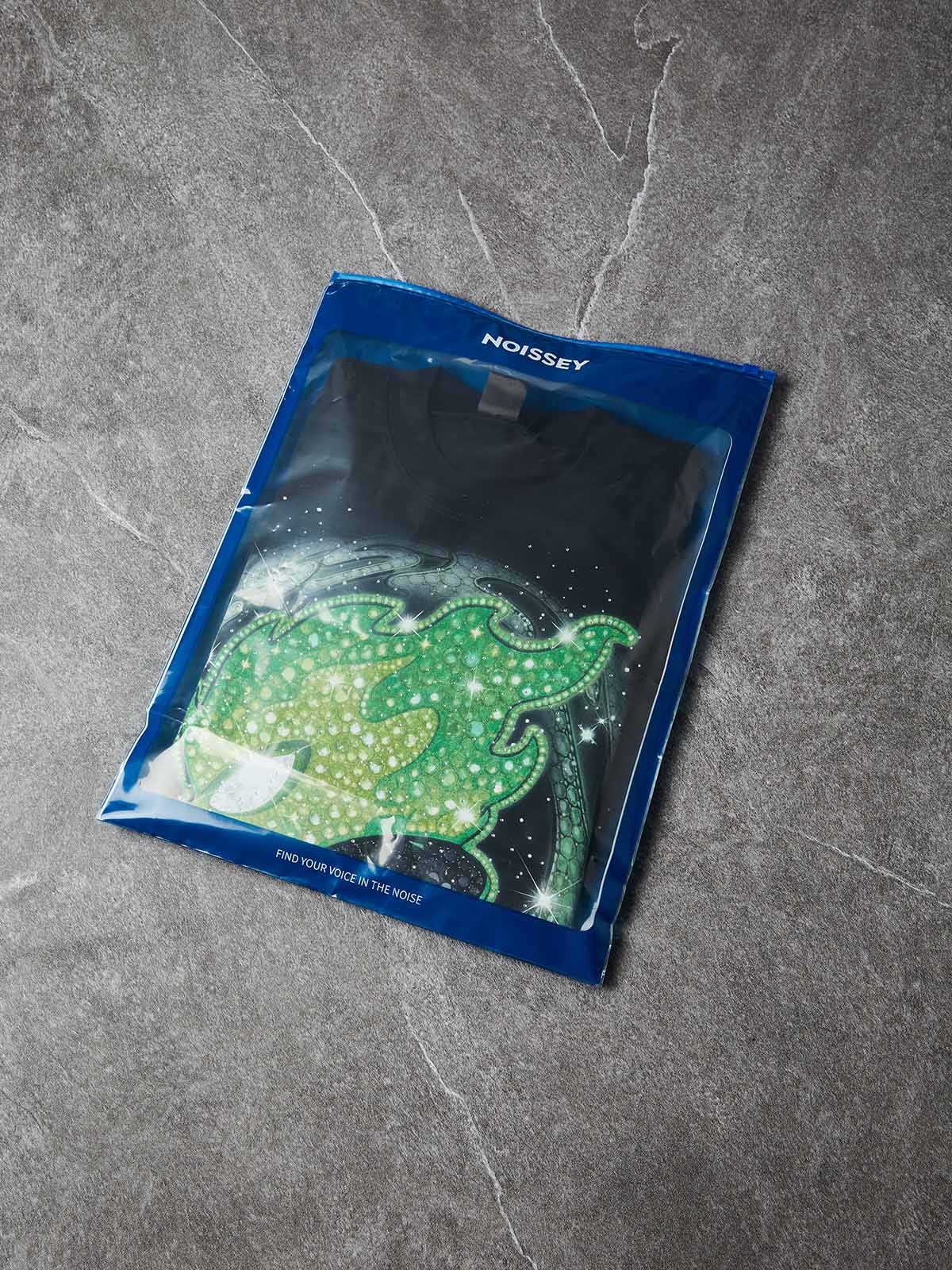 NOISSEY "RUN FOREVER" GREEN FLAME CRYSTAL FIGURE ART PRINT T-SHIRT