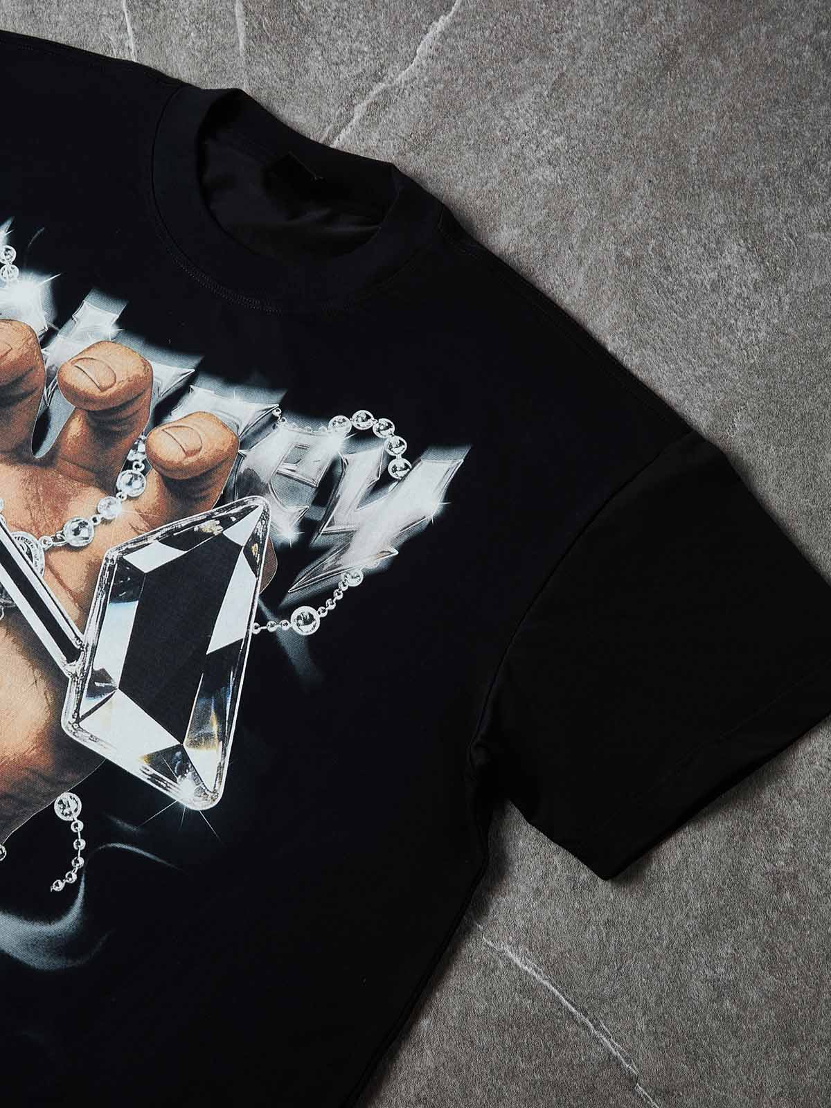 NOISSEY "HOLY DRIP" CRYSTAL CROSS & PRAYER HAND ART PRINT T-SHIRT