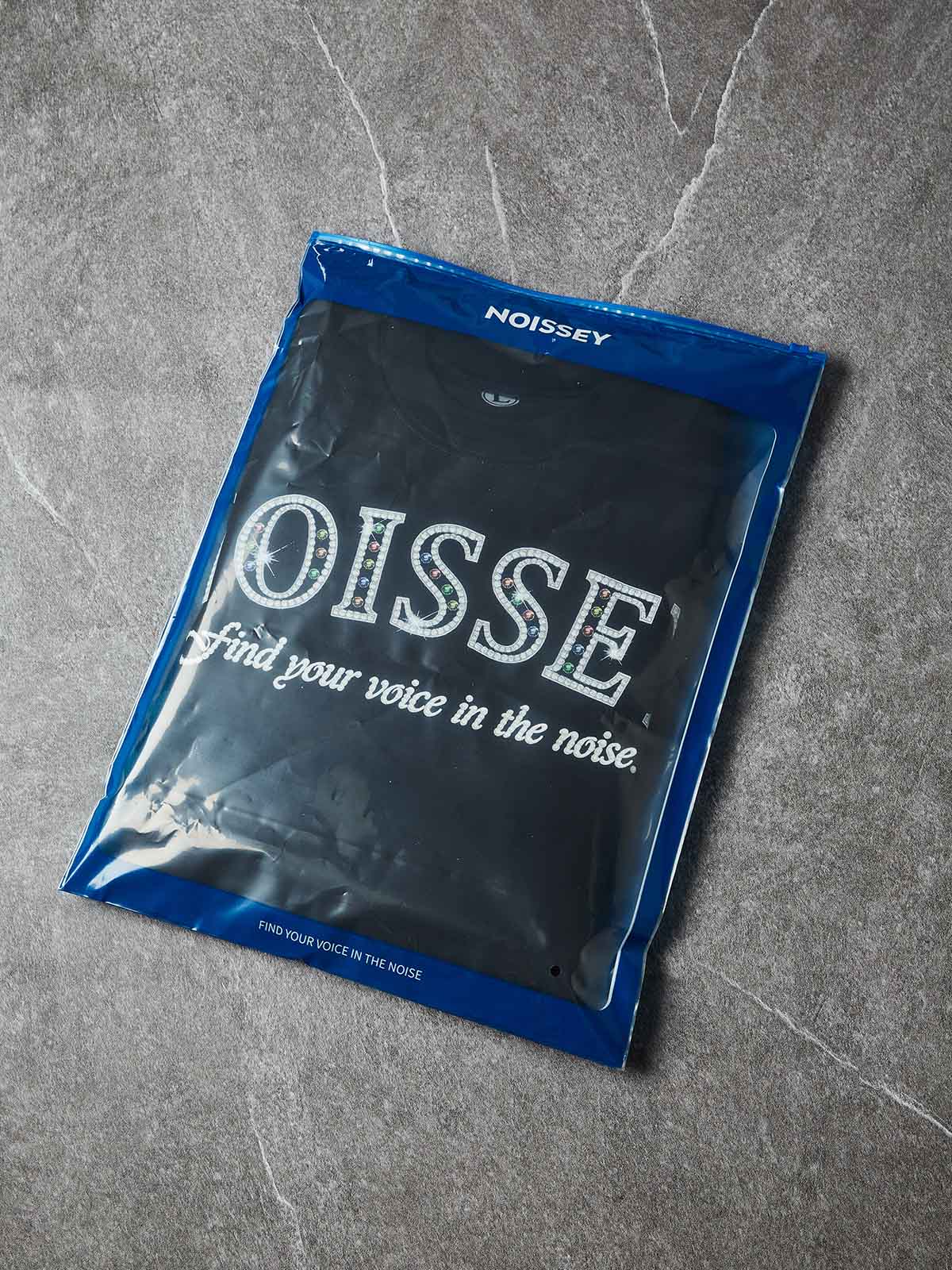 NOISSEY "CHROMA DIAMOND" LOGO OVERSIZED STATEMENT TEE