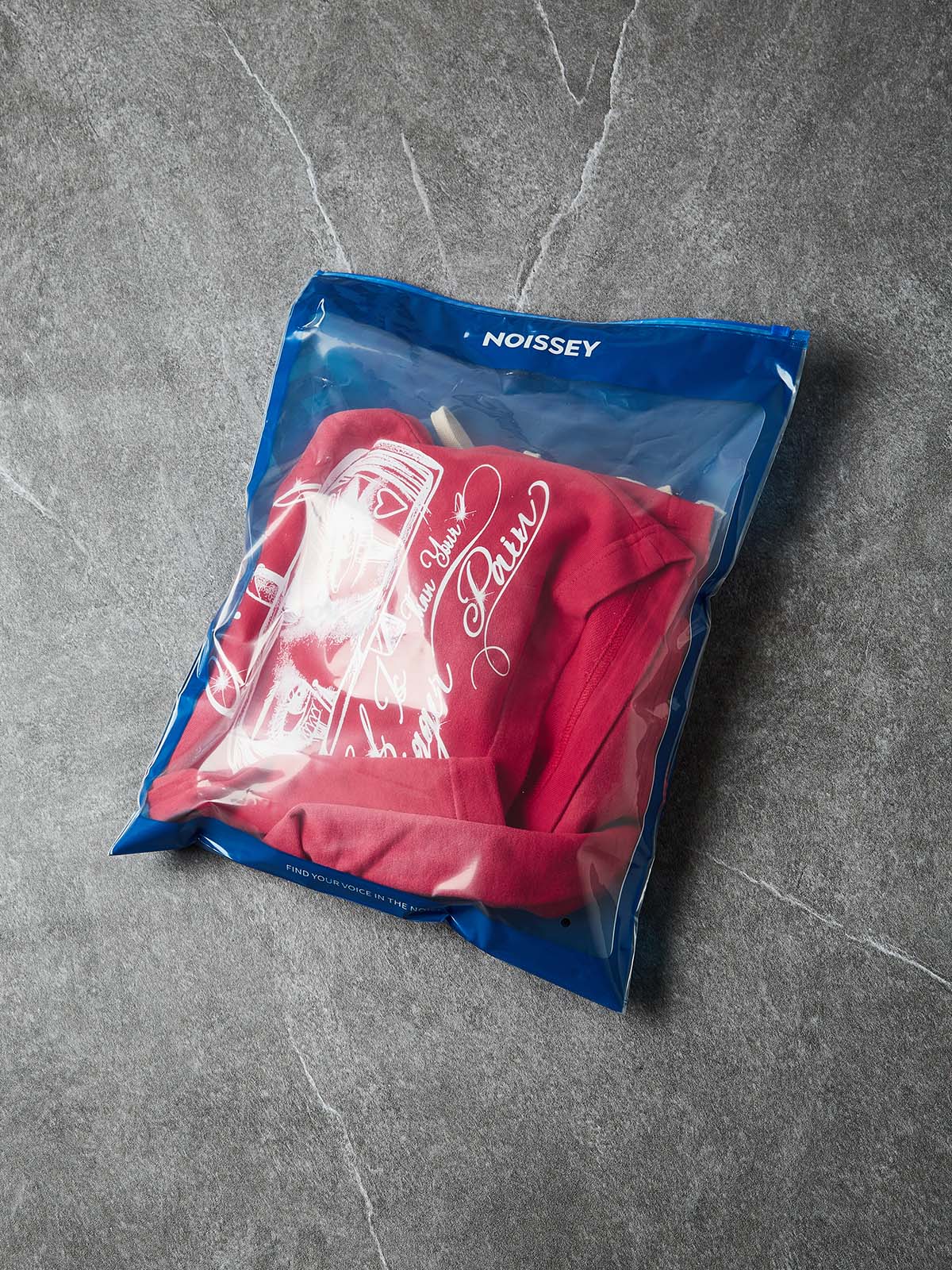 NOISSEY Drama Mask Double-Waist Gradient Crimson Shorts - Vintage Red