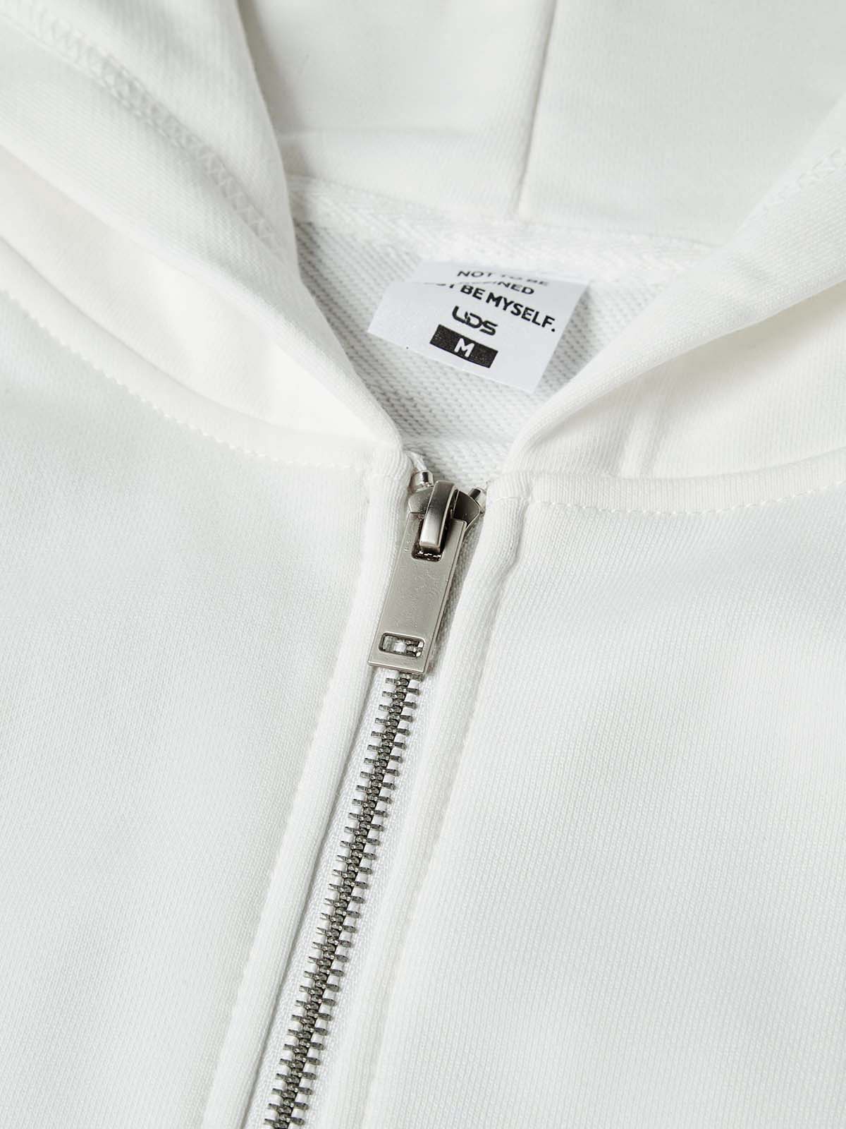 NOISSEY "Win The Day" Racing Culture Figure Graphic Zip-Up Hoodie - Racing White
