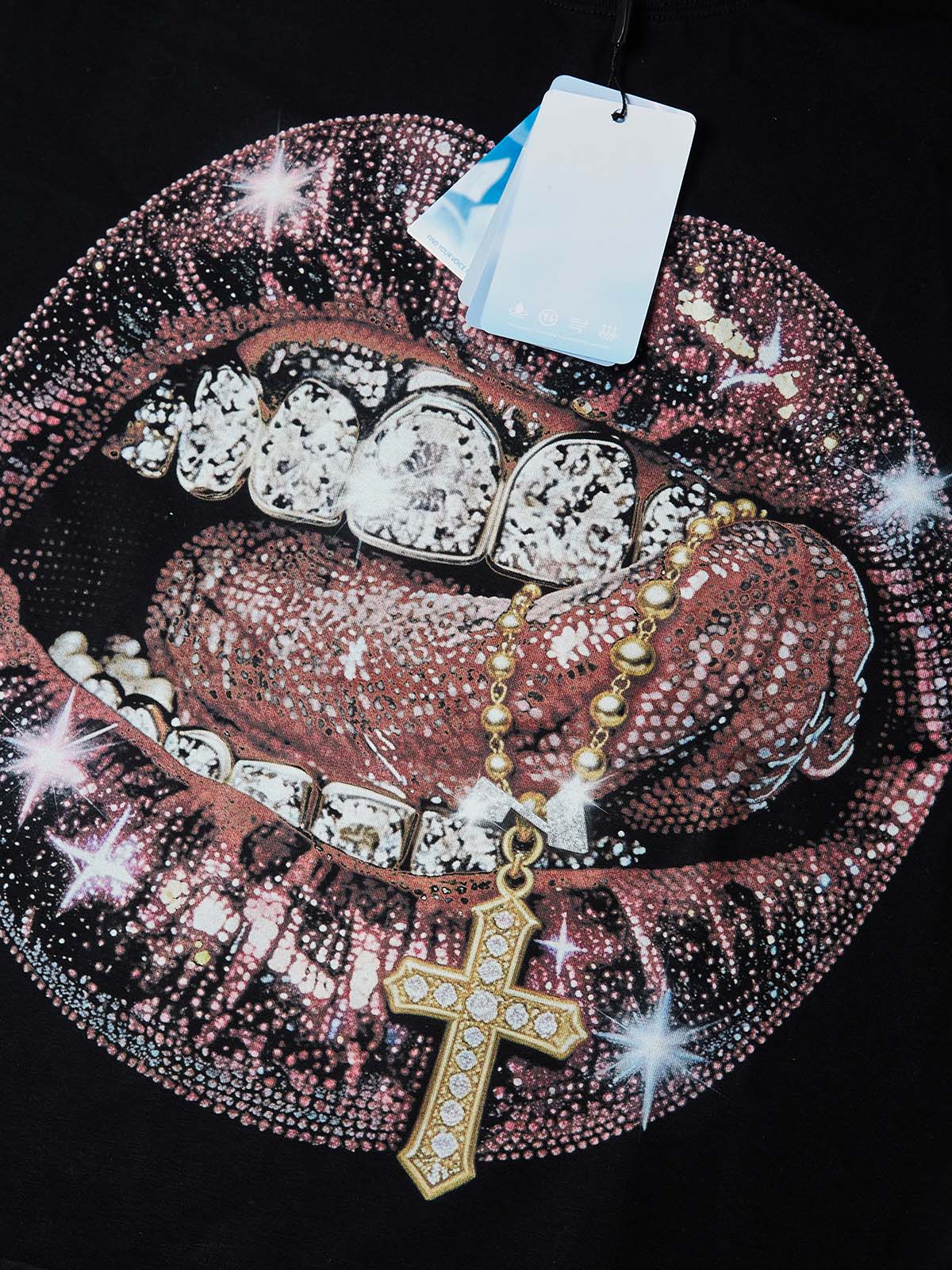 NOISSEY Rhinestone Lips Cross Boxy Heavyweight Art Tee - Onyx Black