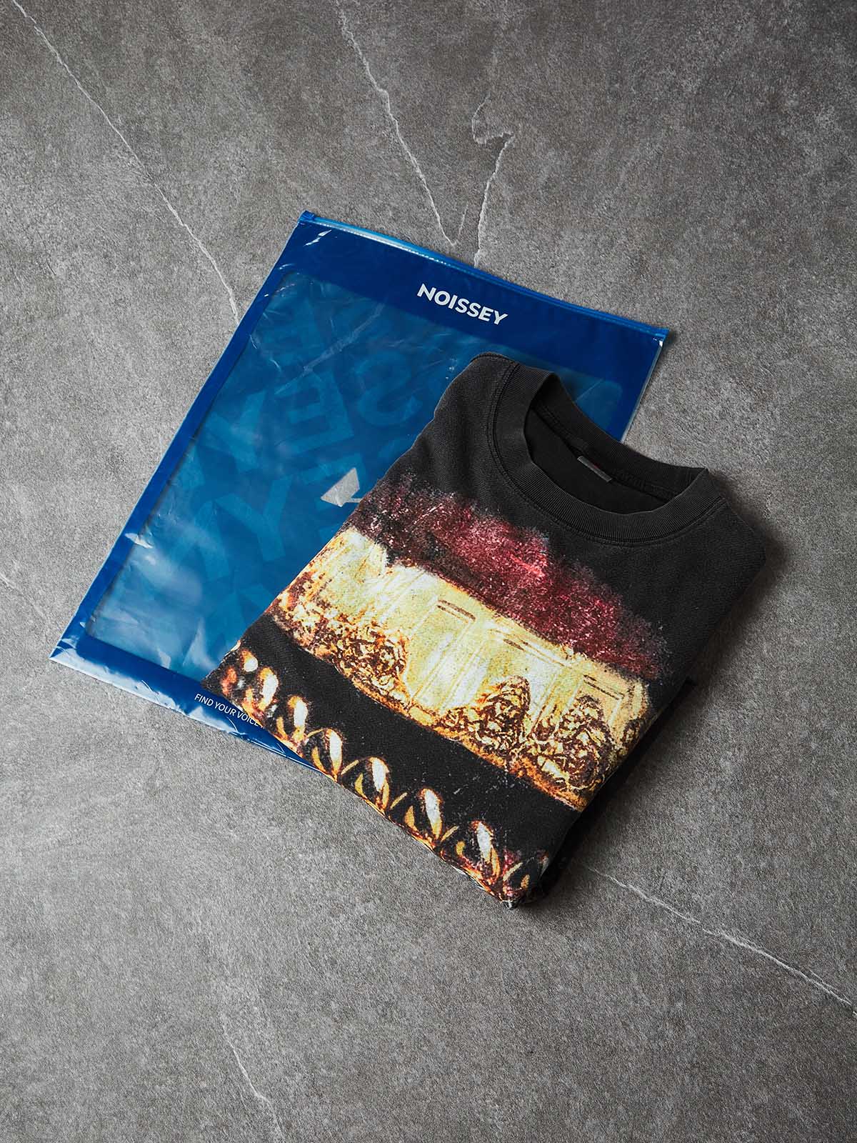 NOISSEY The Last Supper Grills & Lips Distressed Boxy T-Shirt - Washed Black