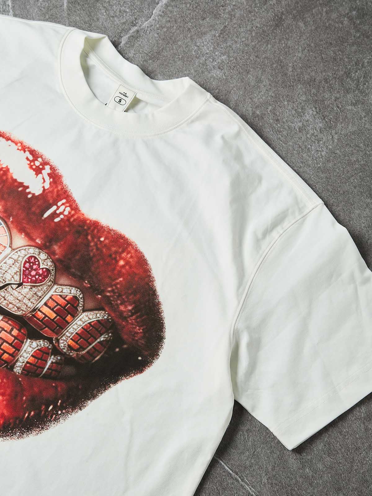 NOISSEY "Urban Heart" Brick Wall & Love Heart Grill Art Print T-Shirt - Racing White