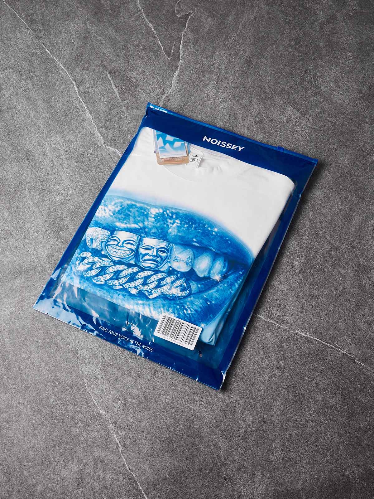 NOISSEY "Drama Grillz Lips" Heavy Graphic Little Oversize T-Shirt - Pure White