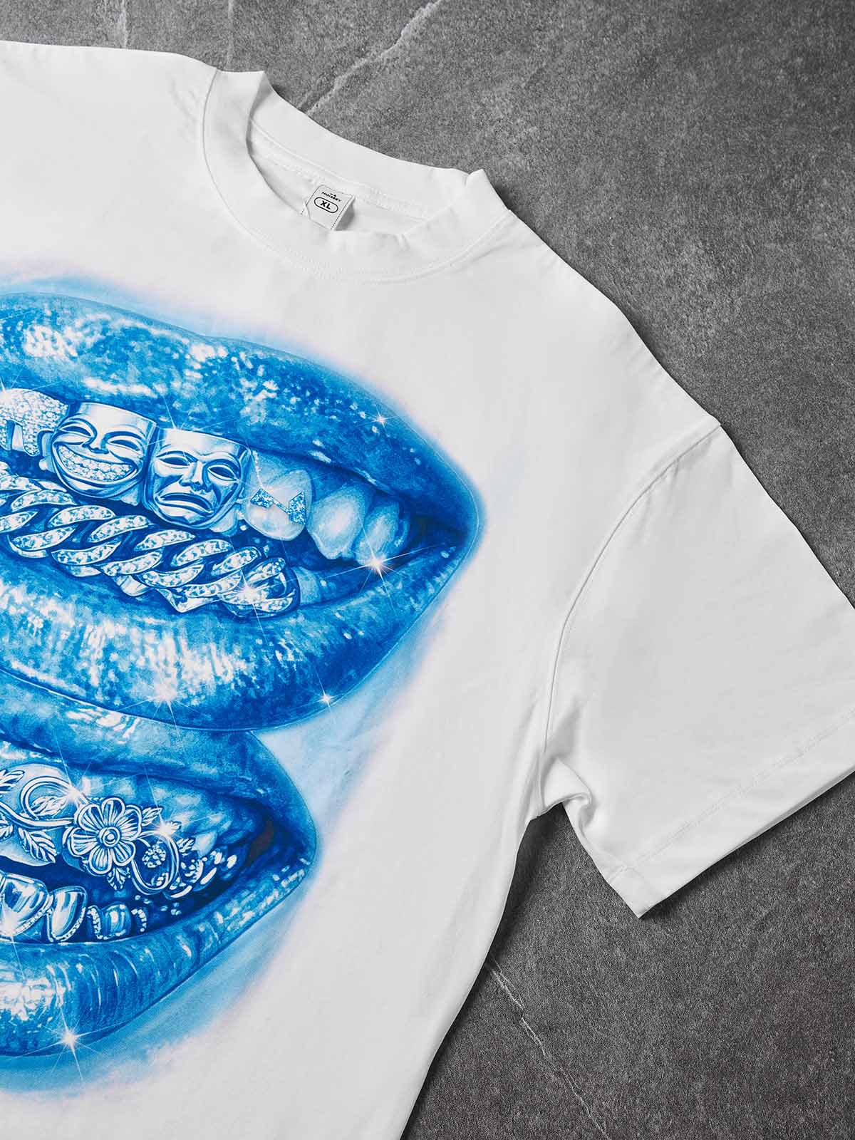 NOISSEY "Drama Grillz Lips" Heavy Graphic Little Oversize T-Shirt - Pure White
