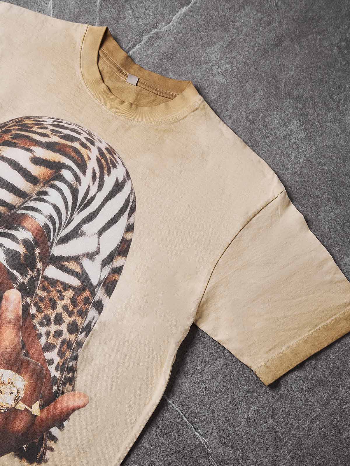 NOISSEY "Leopard Bandit" Graphic Oversized Tee - Sand Beige