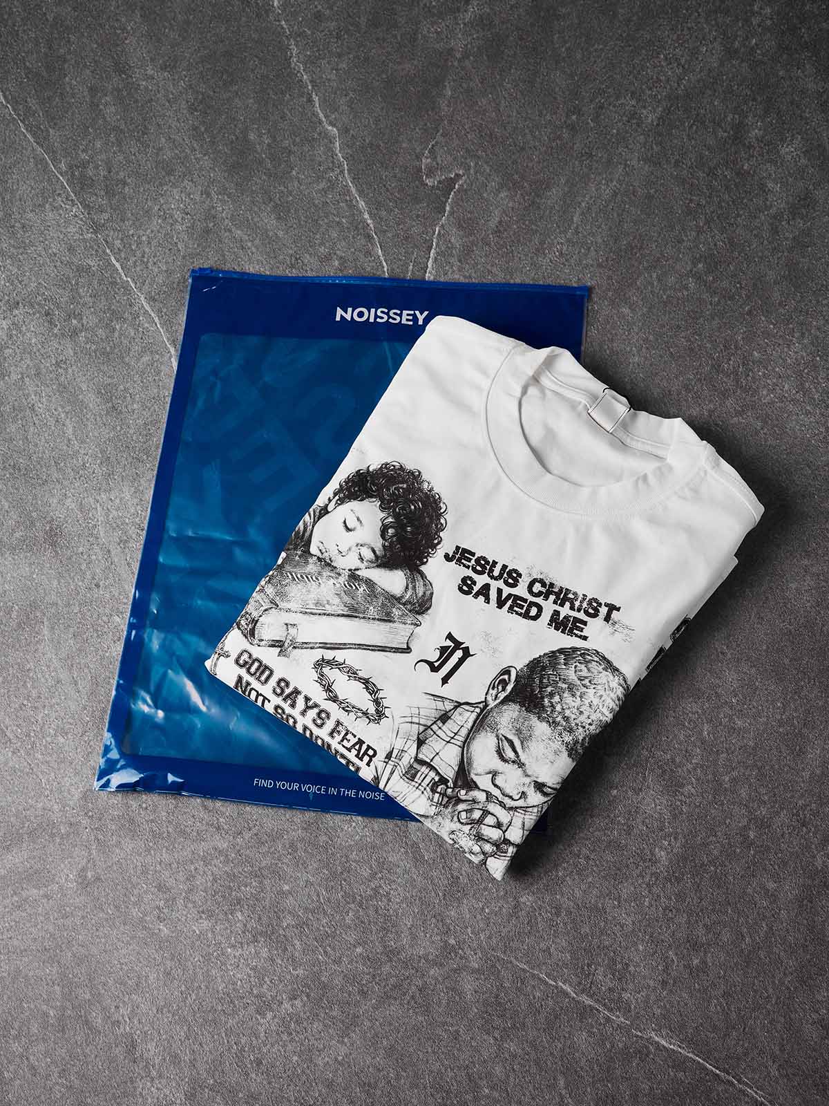 NOISSEY "Child of God" Praying Children Sketch Graphic Long-Sleeve Tee - Pure White
