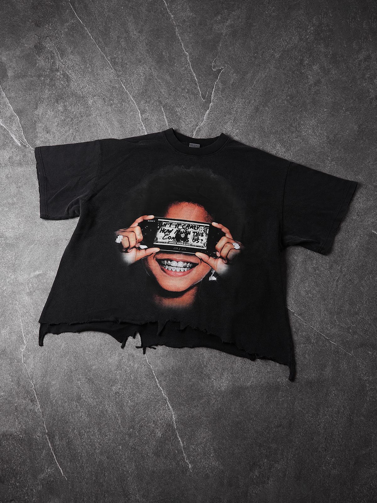 NOISSEY "PSP Dollar Grillz" Distressed Boxy Tee - Vintage Black