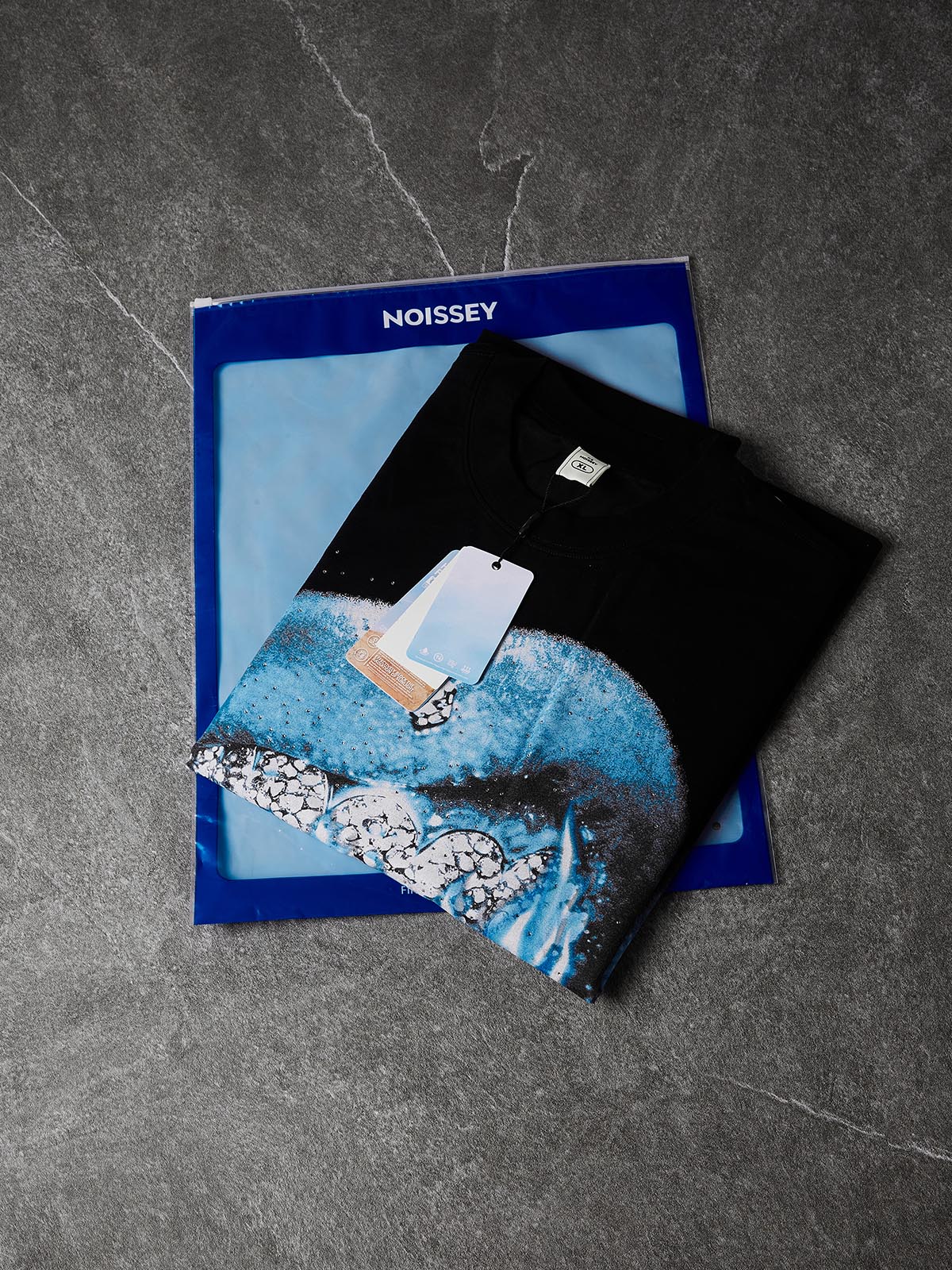 NOISSEY "GLACIER GRILLZ" ICE FLAME ARTWORK OVERSIZED TEE