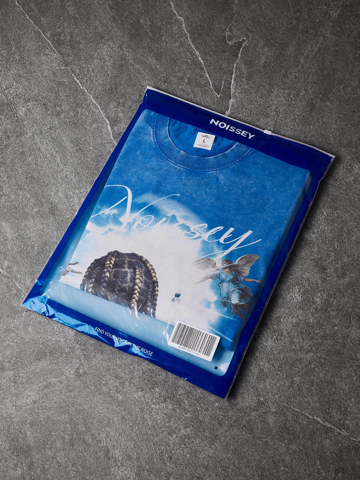 NOISSEY "FEAR NO MAN" ANGEL STAIRS WASHED BLUE TEE