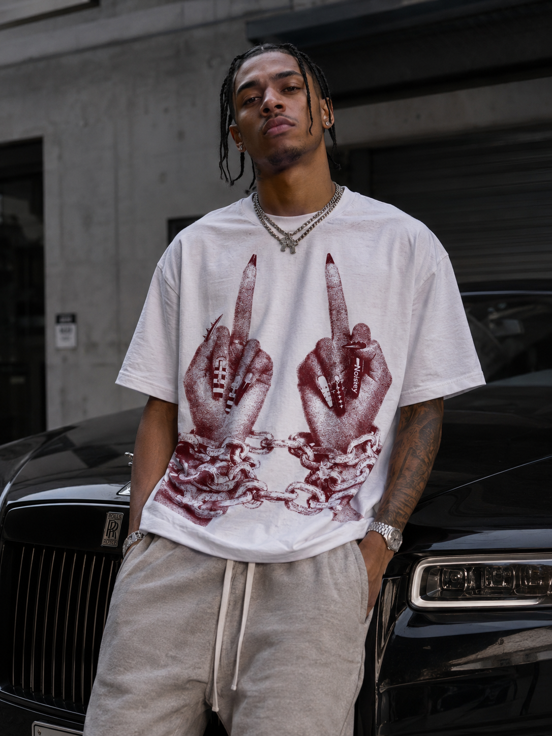 NOISSEY "Chained Rebellion" White Tee - Oversized Retro Red Graphic T-Shirt
