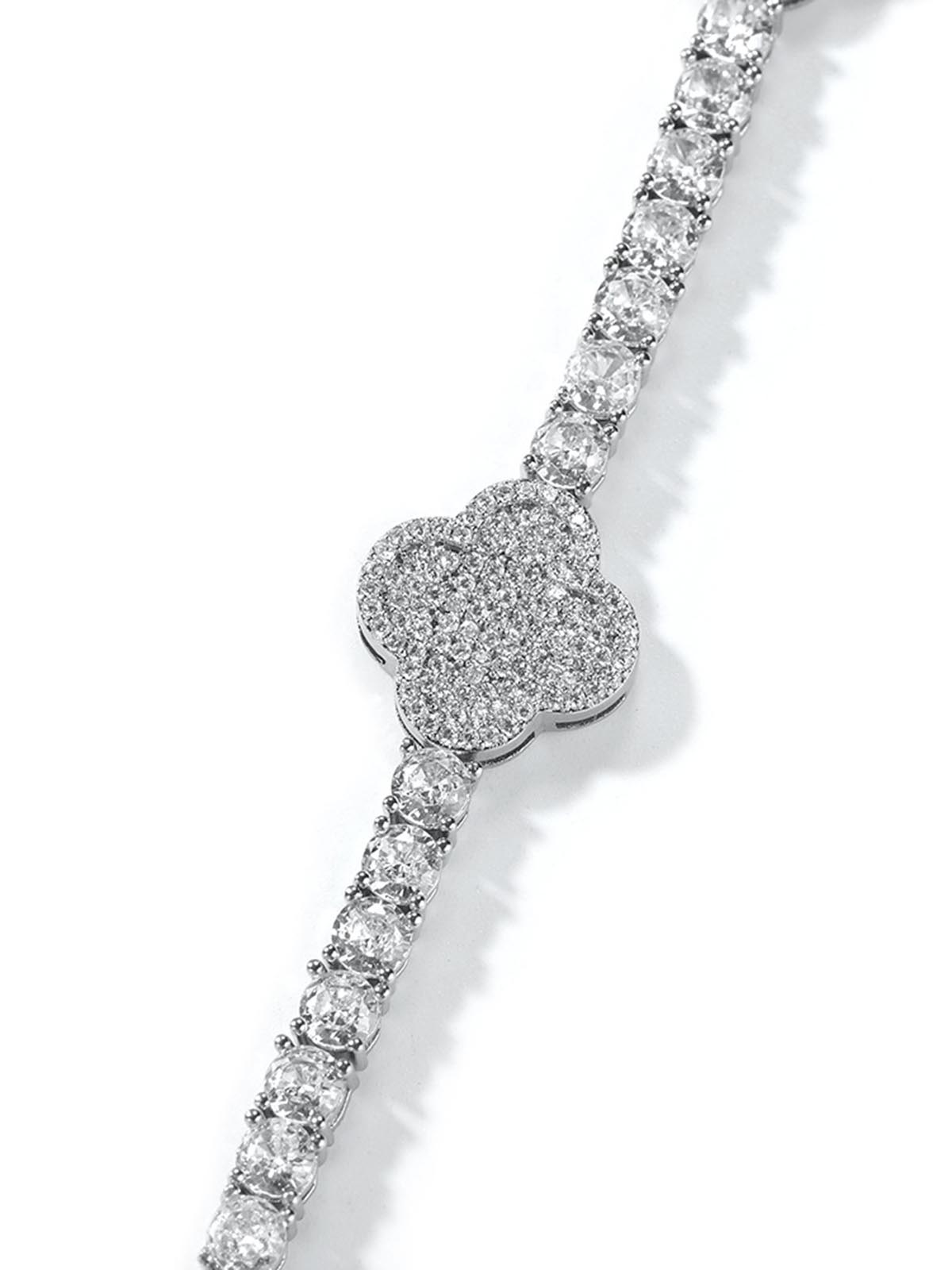Four-Leaf Clover Hybrid Zircon Necklace & Bracelet