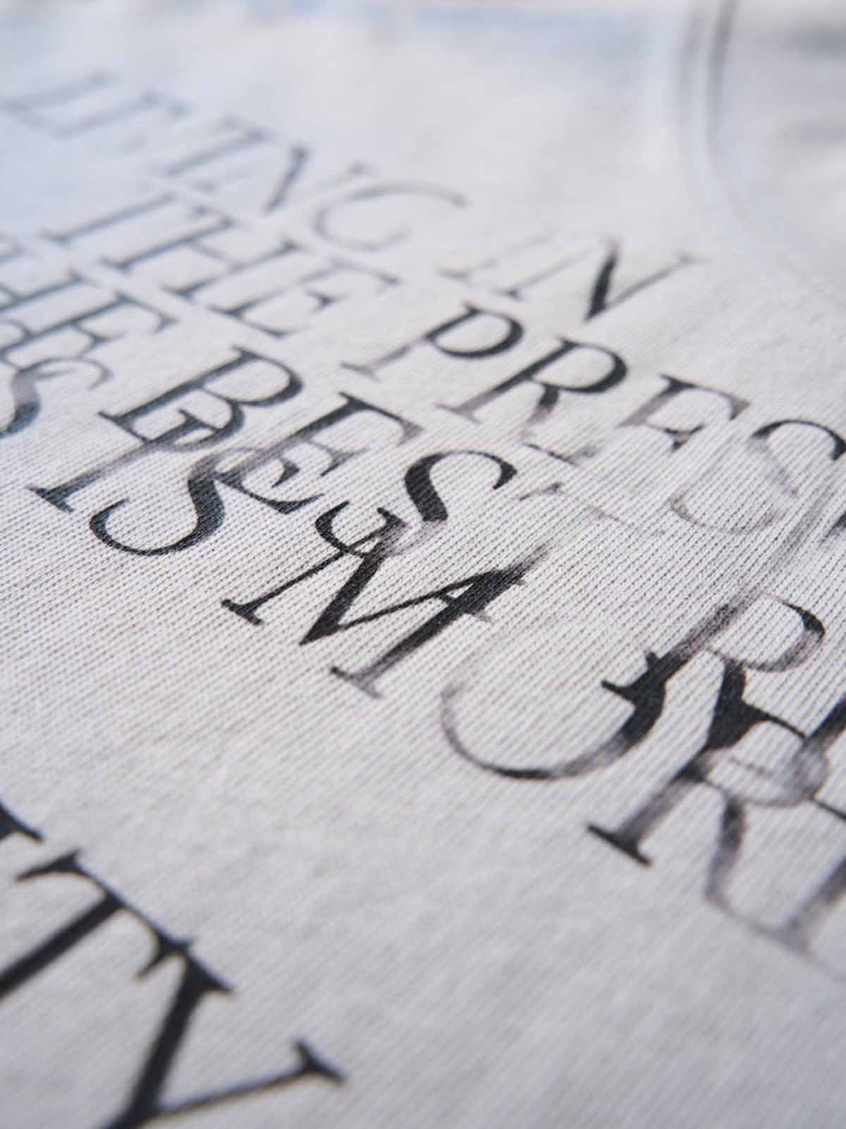 NOISSEY "LIVING IN THE PRESENT" ZEN - SPRAY PRINT COTTON LINEN TEE