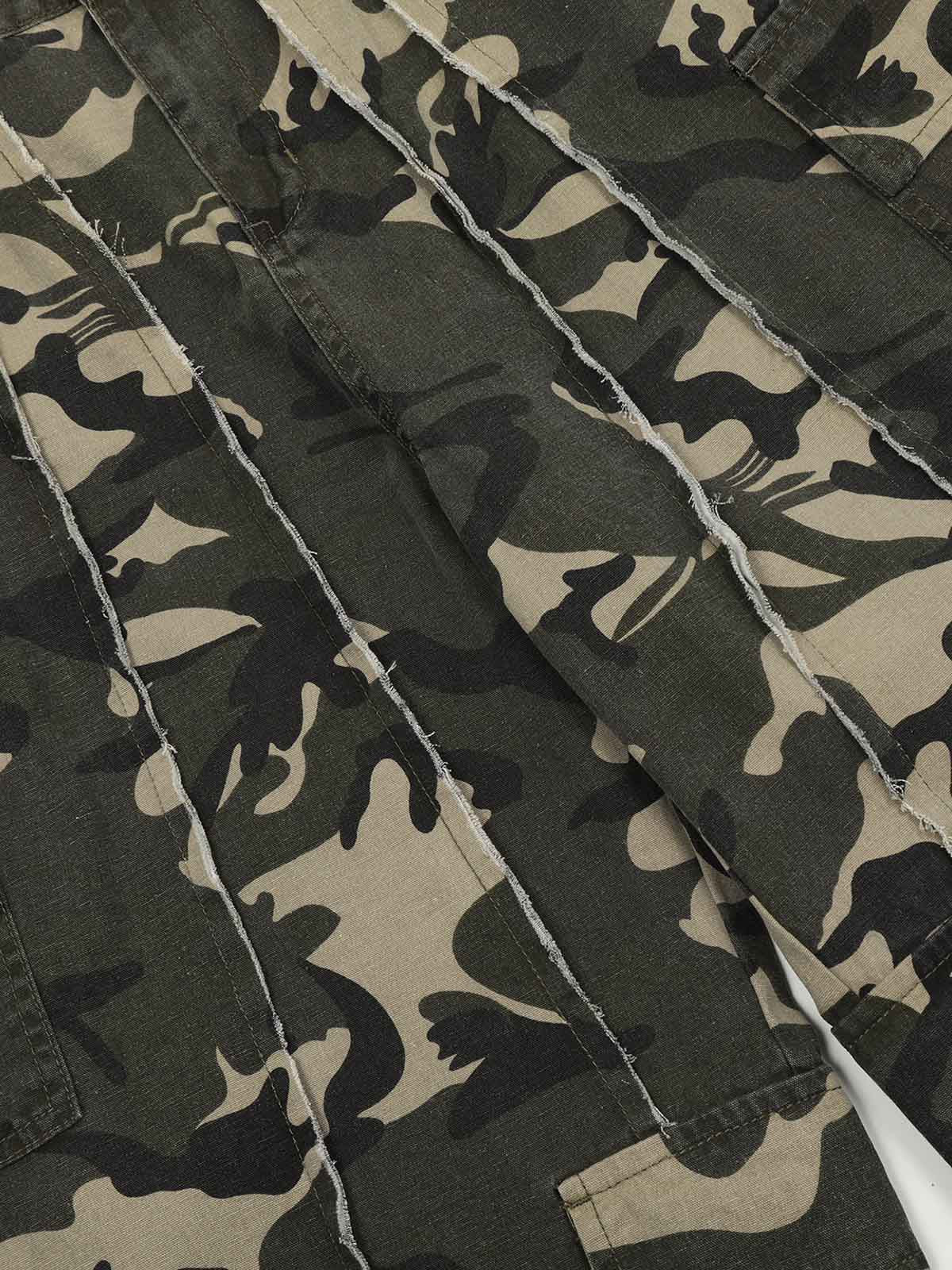 Retro-inspired Wide-Leg Camouflage Jeans