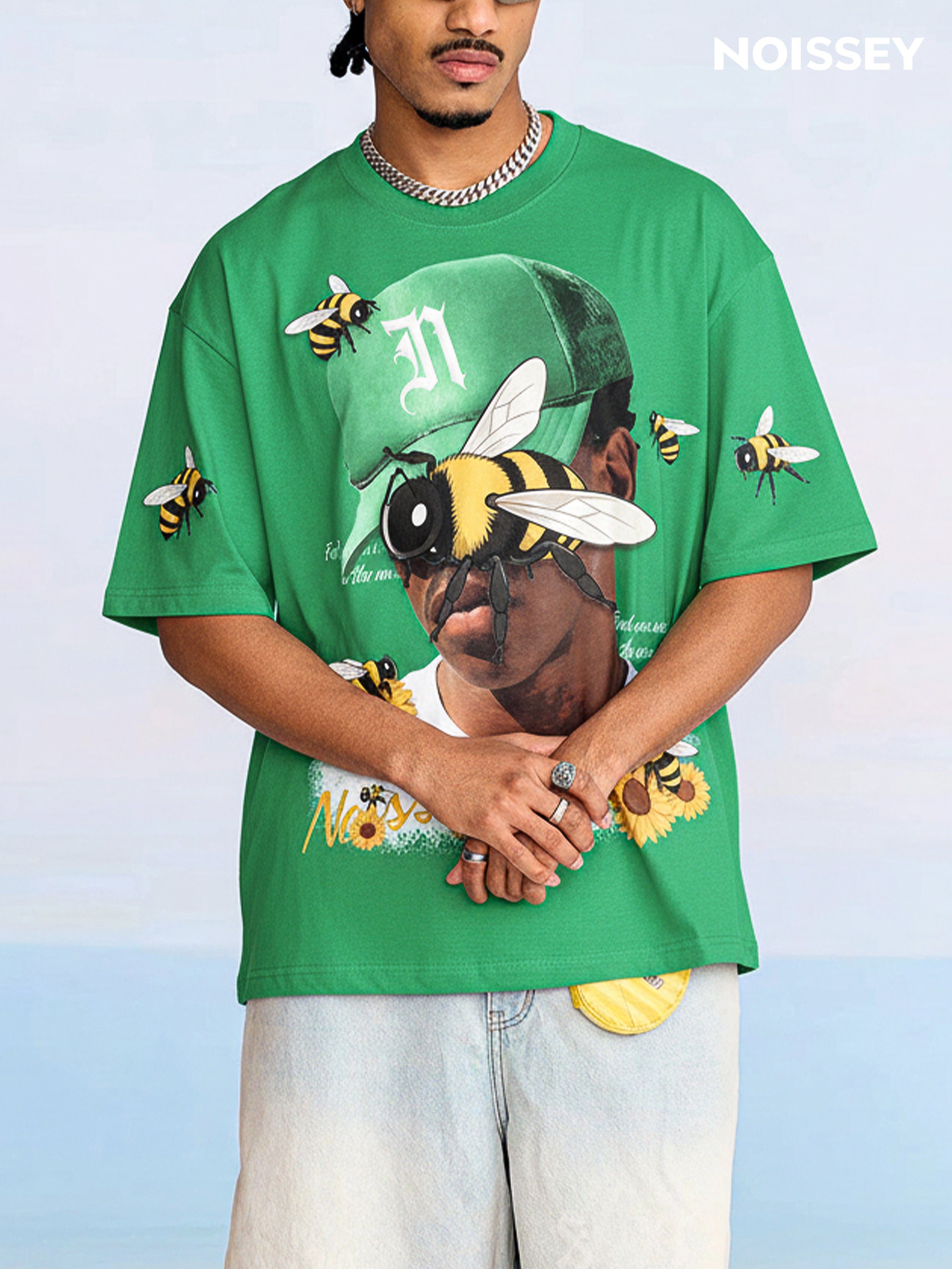 NOISSEY "Surrealist Bee" Green Tee - Boxy Graphic T-Shirt