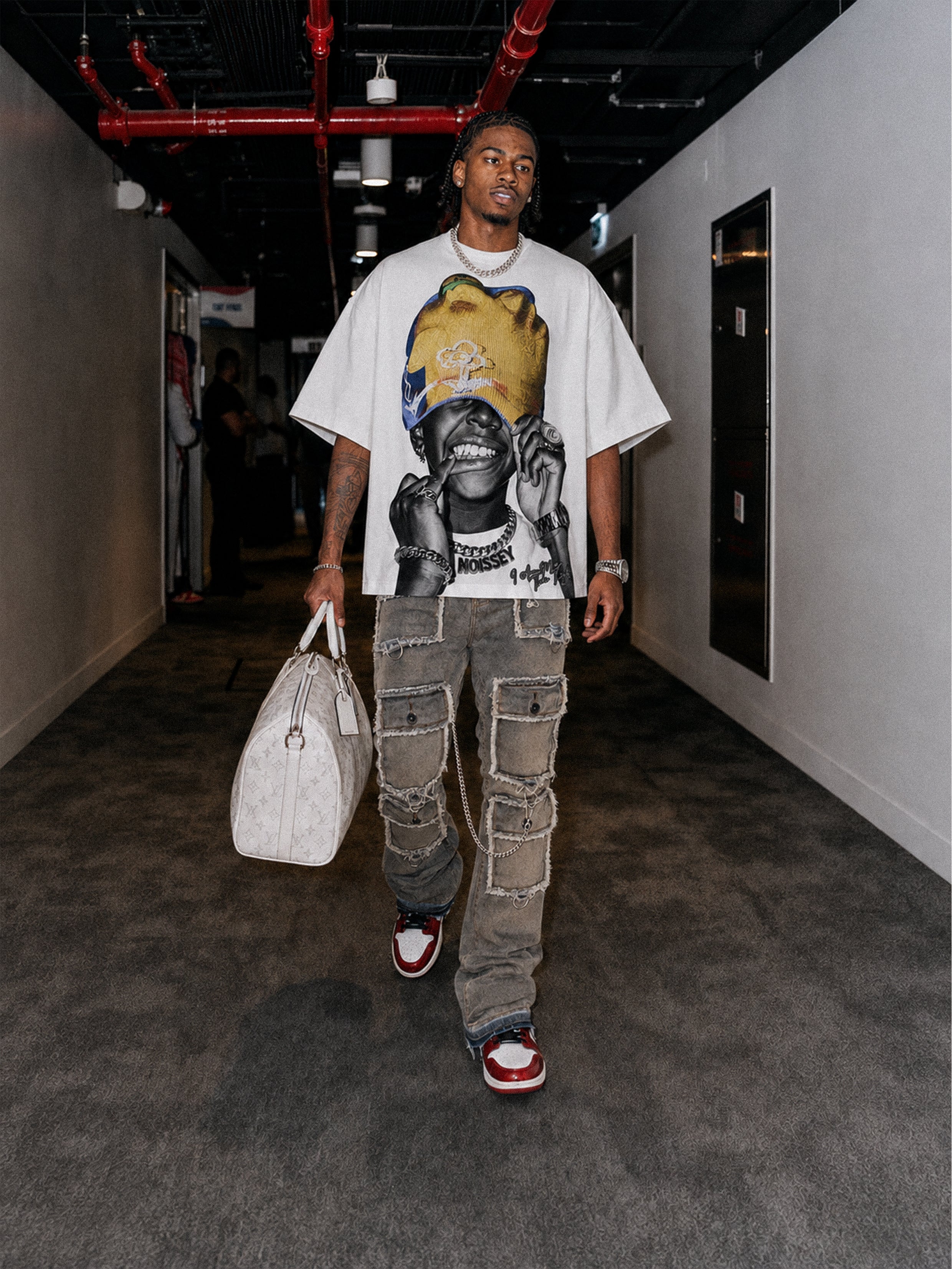 NOISSEY Yellow & Blue Knit Beanie Hip-Hop Boy Graphic Boxy Tee - White Heavyweight Streetwear T-Shirt