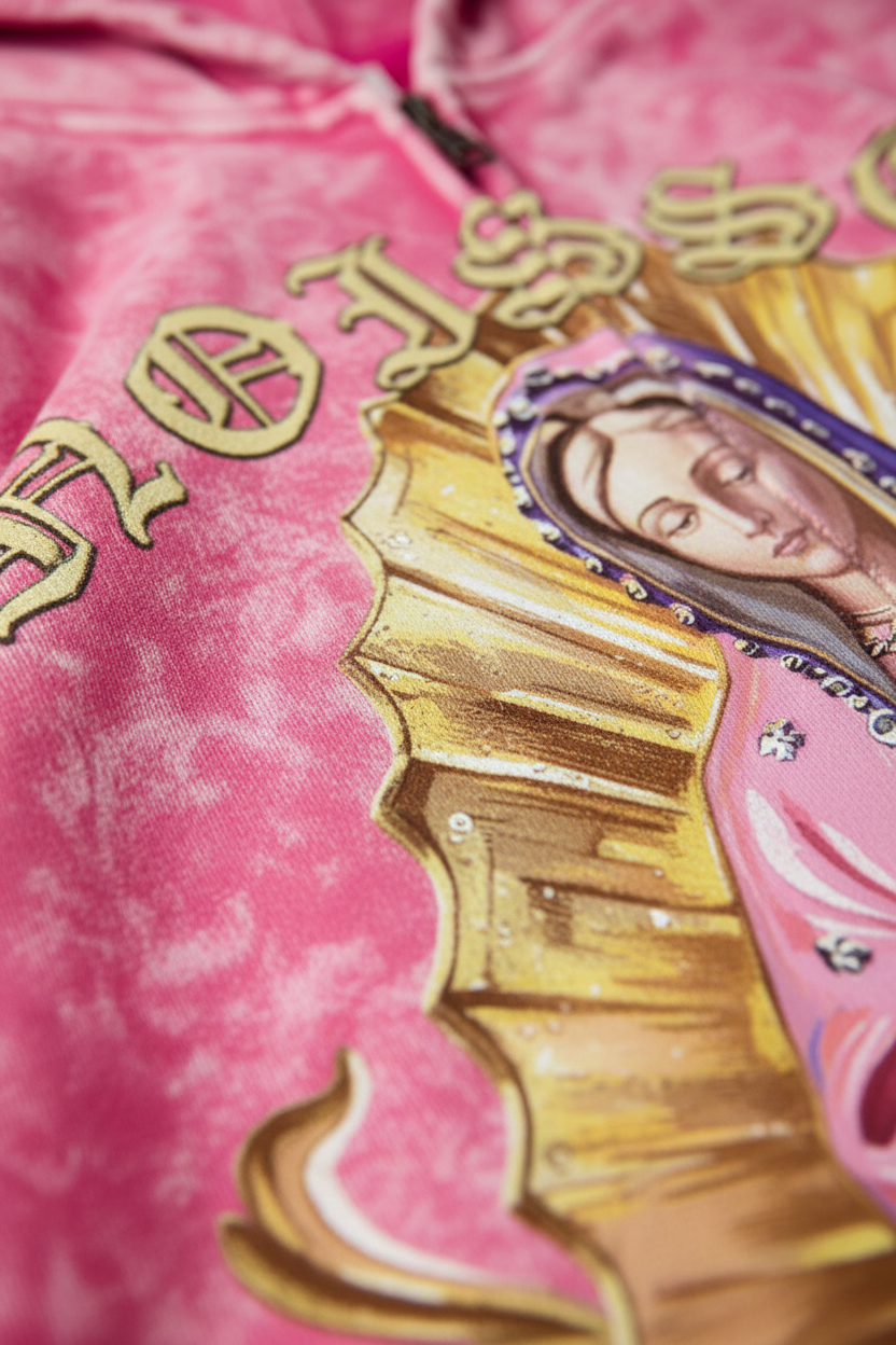 Lens 1 - Neckline stitching meets print top