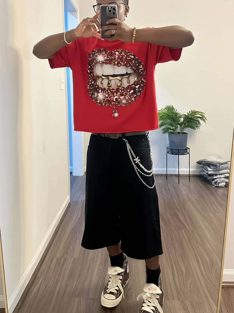NOISSEY "Crimson Lustre" Chili Red Tee - Boxy Lip Print T-Shirt