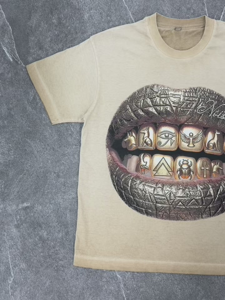 NOISSEY "Hieroglyphic Grillz" Lip Graphic Tee - Vintage Washed Sand