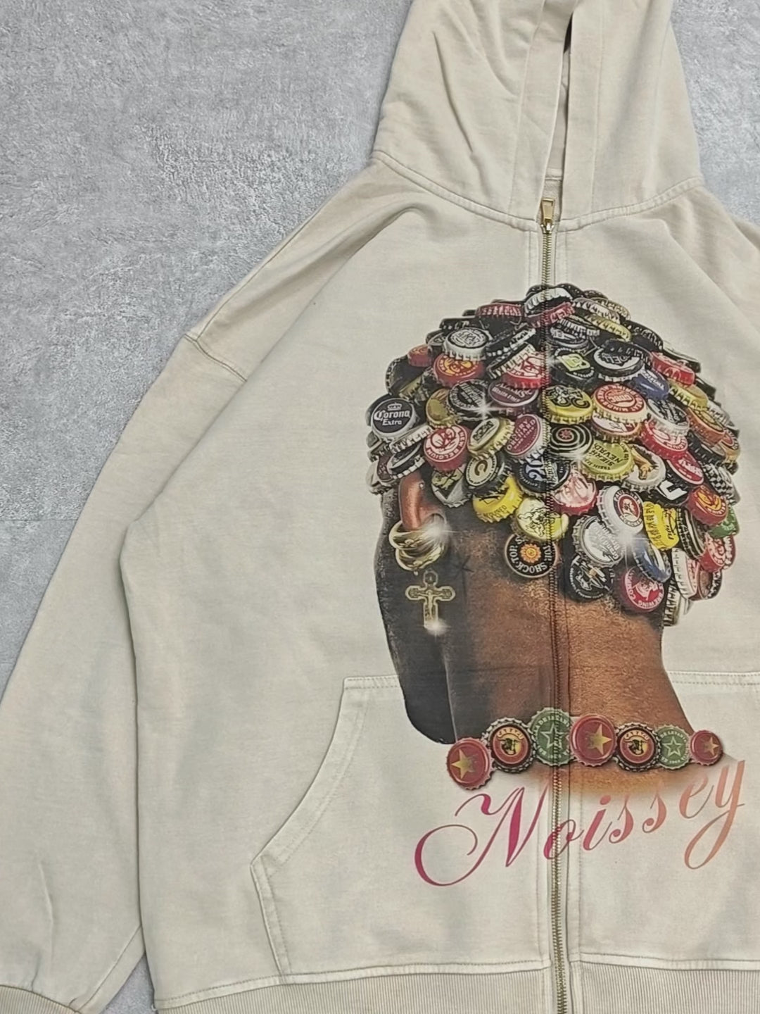 Wild bottle top head print zipper hoodie