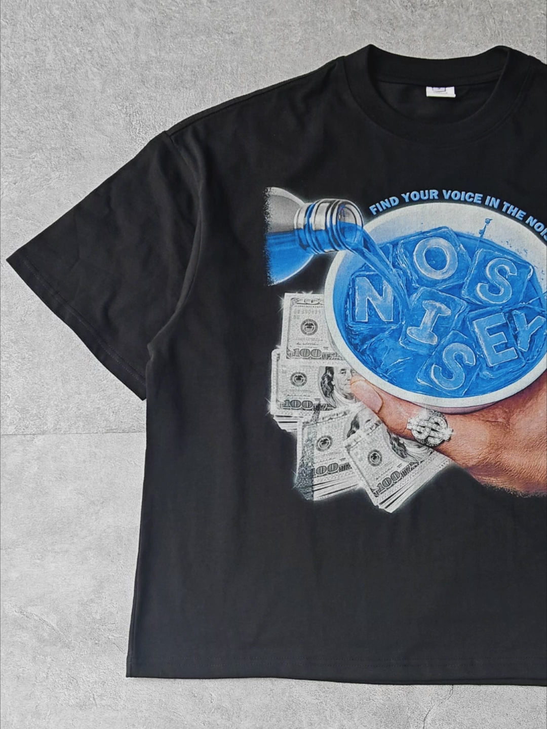 Boxy Oversized T-shirt "Cheers to Money"