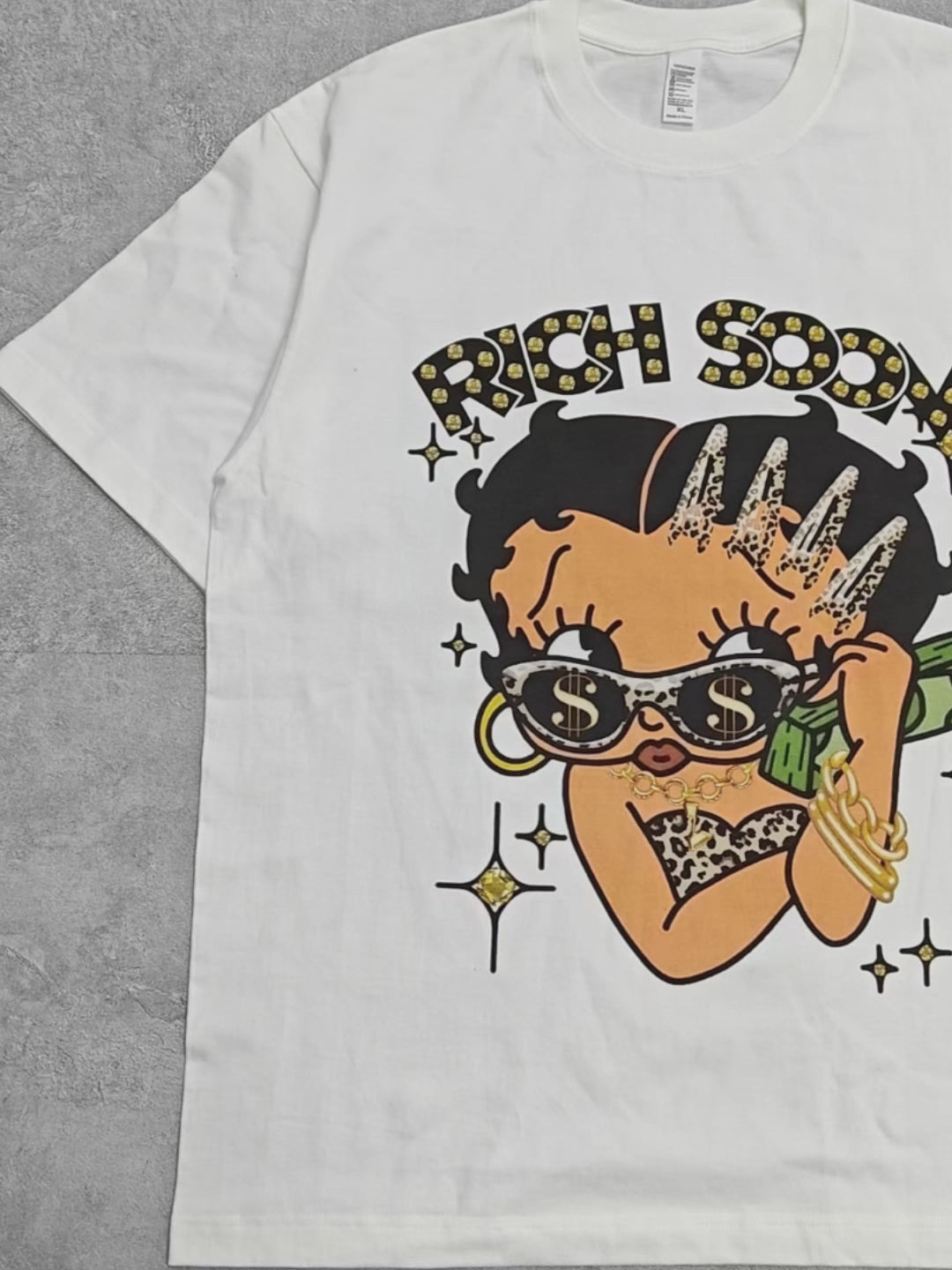 RICH SOON - Cartoon girl Print T-shirt