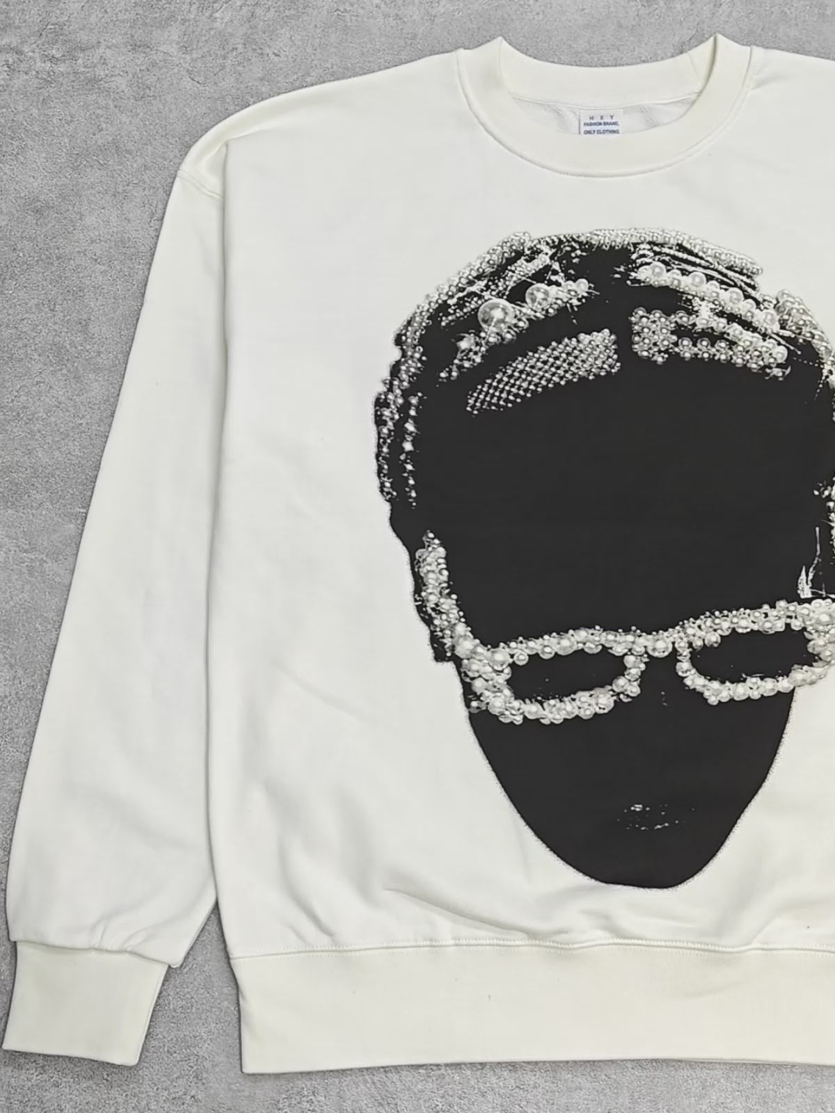 Sweat-shirt ras du cou à imprimé graphique noir et blanc A$AP Rocky