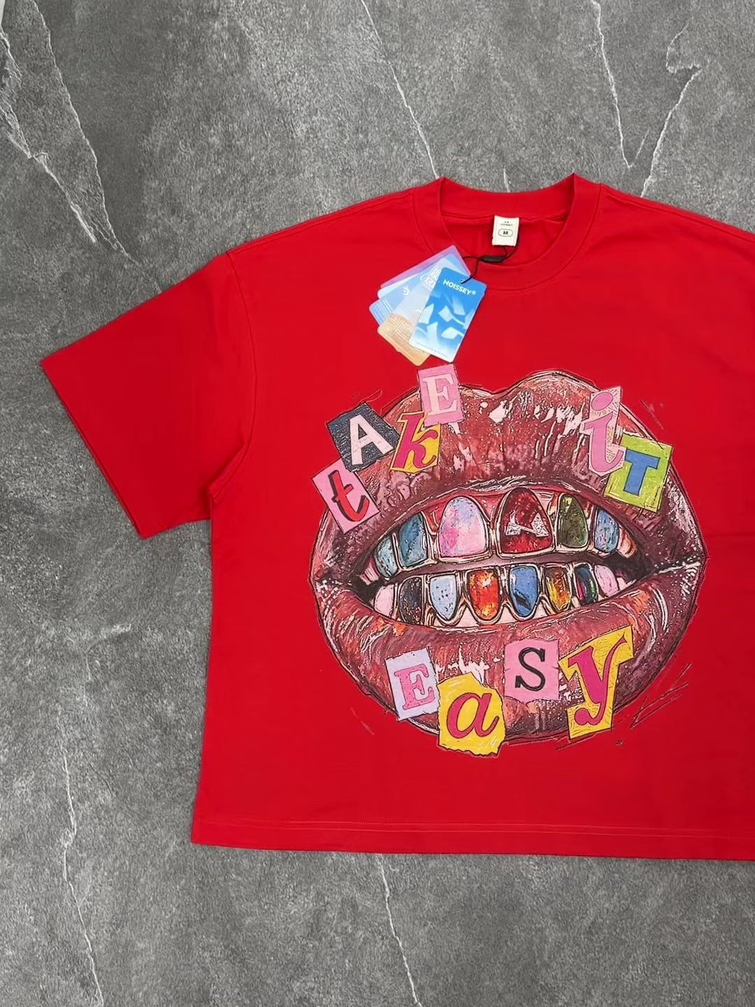 NOISSEY "TAKE IT EASY" Diamond Grillz Lips Collage Boxy Fit T-Shirt - Red
