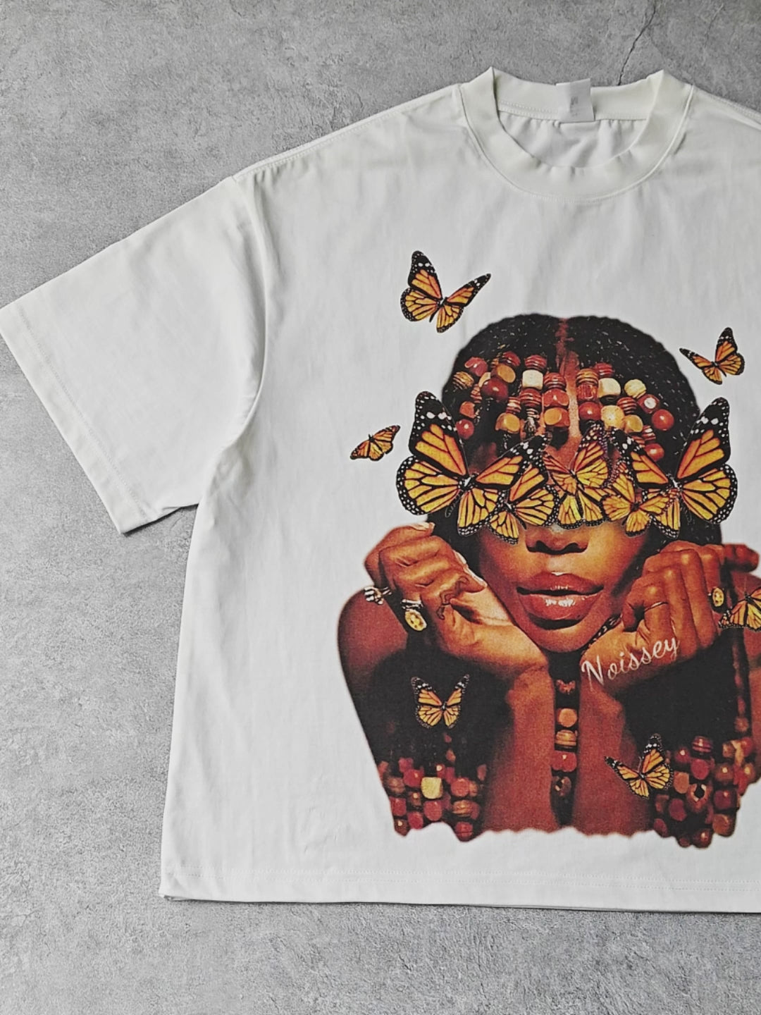 Boxy Oversized T-shirt "Retro Girl & Butterfly"