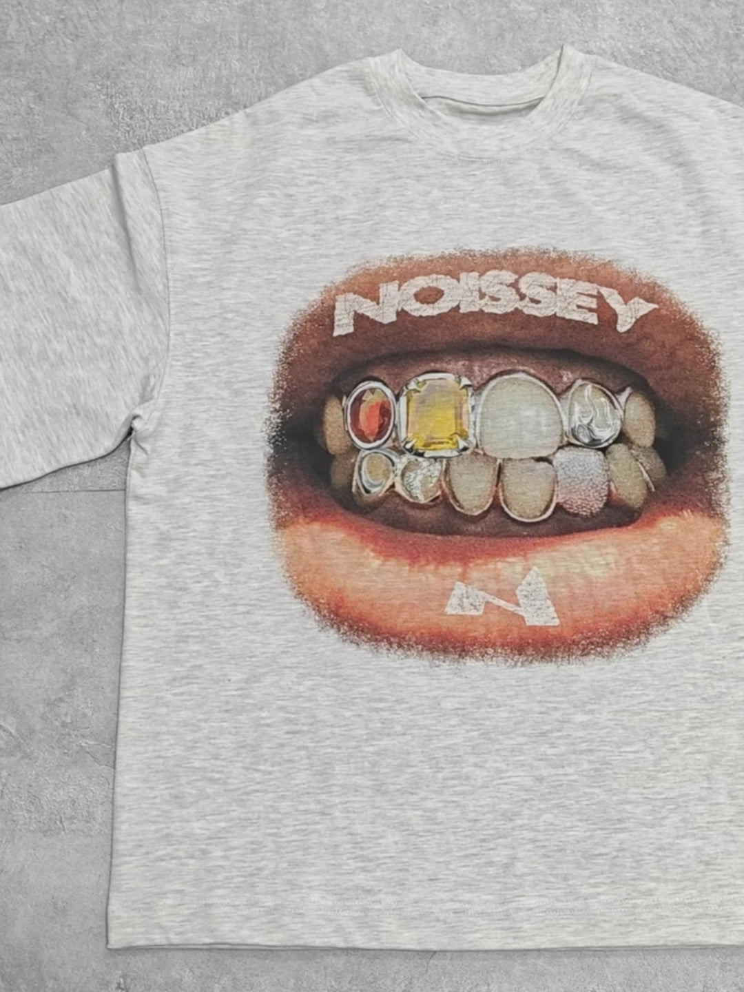 High quality Retro Lip Grills Noissey Print T-Shirt 310g Gray