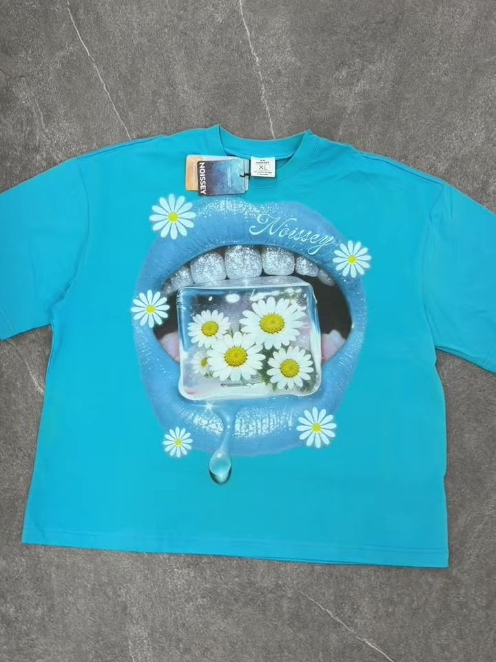 NOISSEY Ice Blue Glitter Lips Frozen Daisy Boxy Graphic Tee -  Y2K Streetwear Shirt