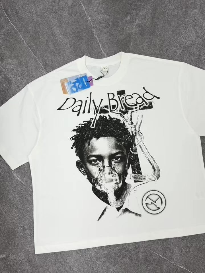 NOISSEY "Daily Bread" Breathing Mask Child & Faith Graphic White T-Shirt