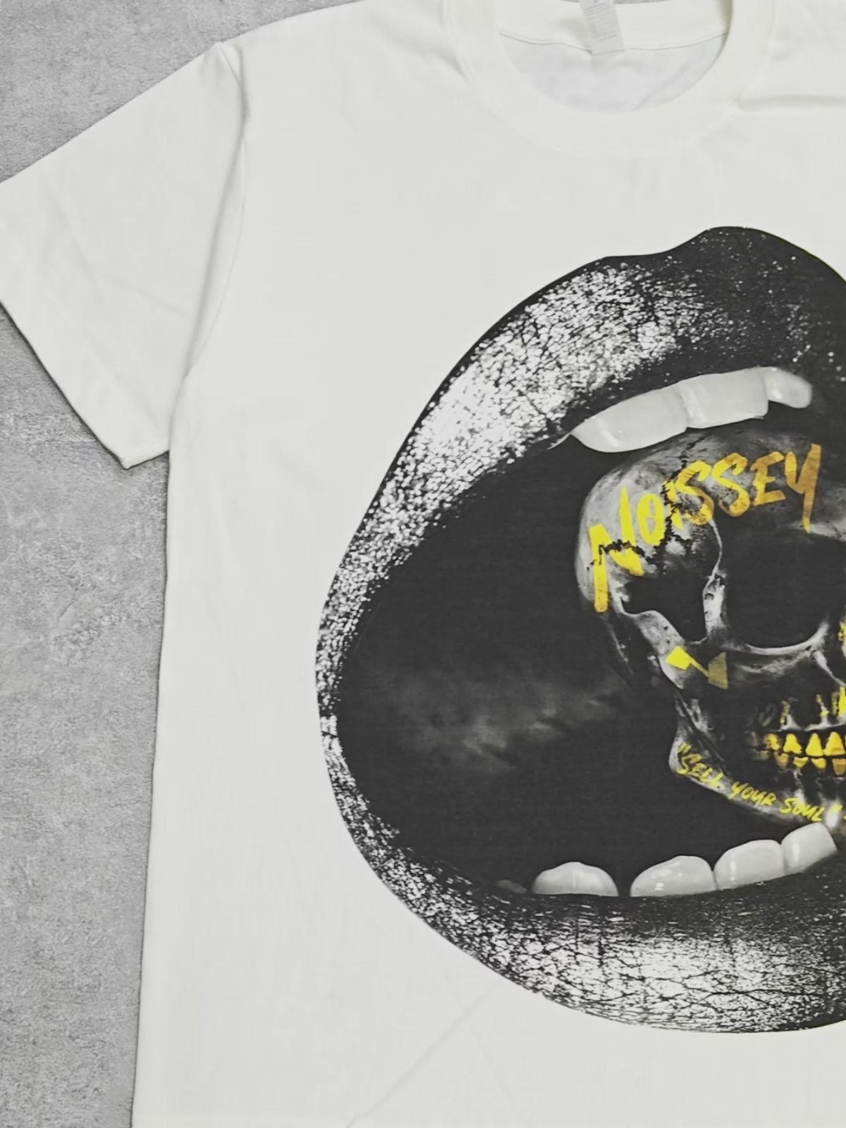 Golden Skull Lip Print T-Shirt